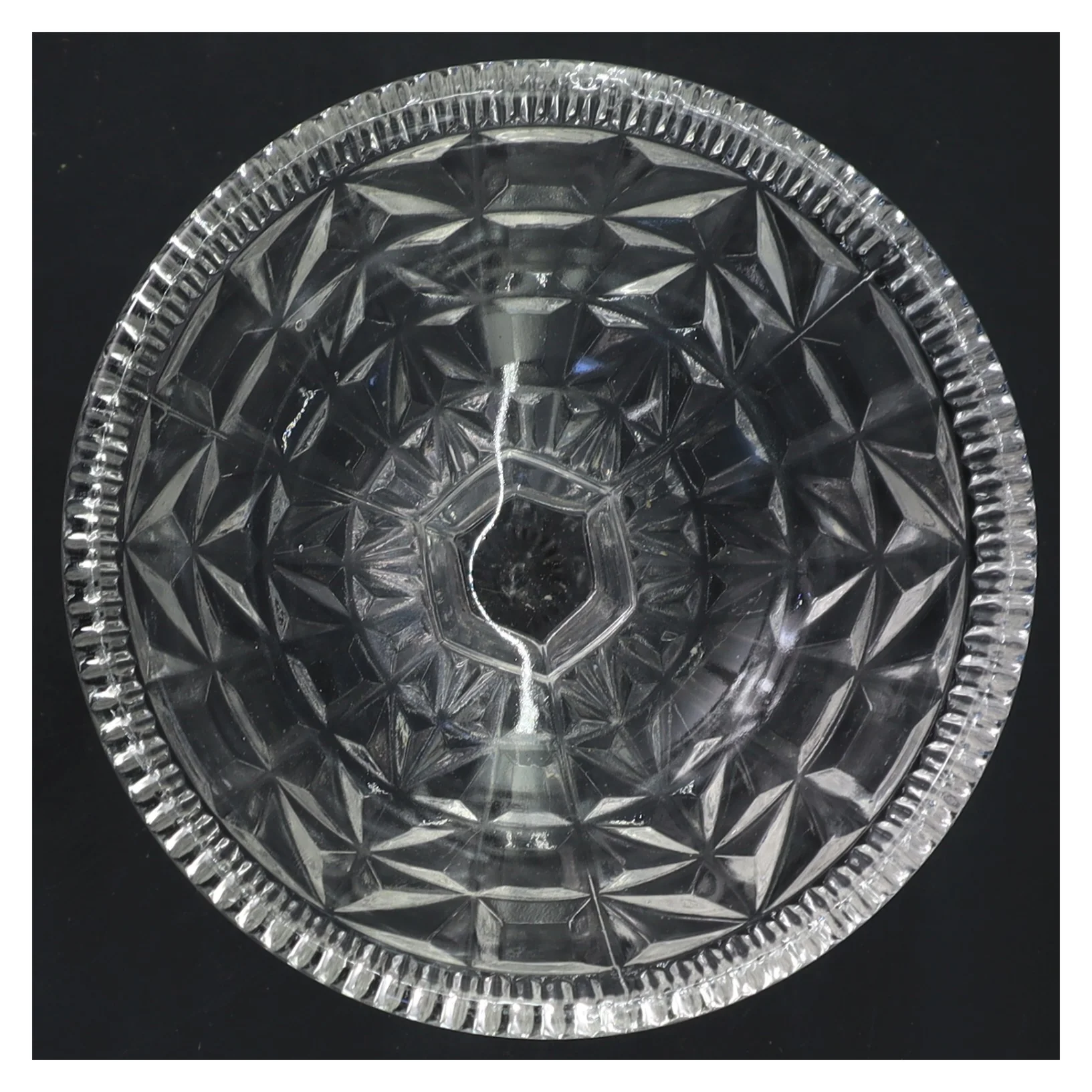 Glasskål med fod (str. Ø 14x13 cm)