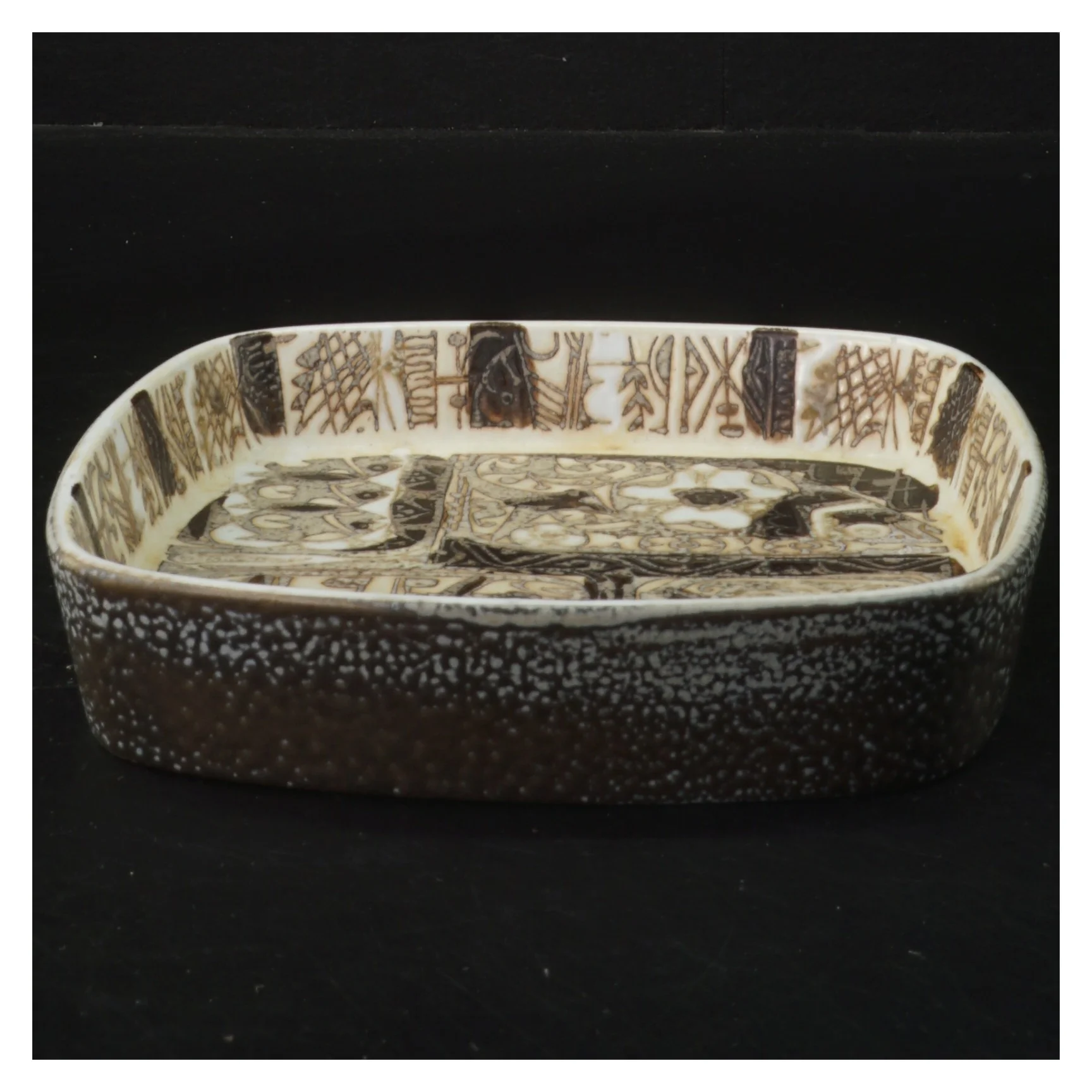 Keramisk fad fra royal copenhagen med mønster fra Royal Copenhagen (str. 16x16x3 cm)