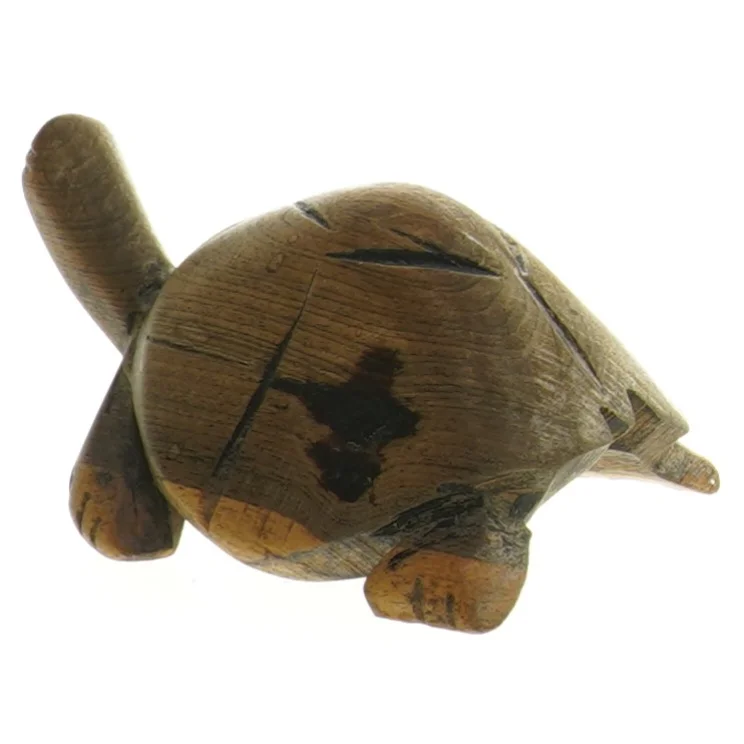 Håndskåret træskildpadde (str. 10 cm)