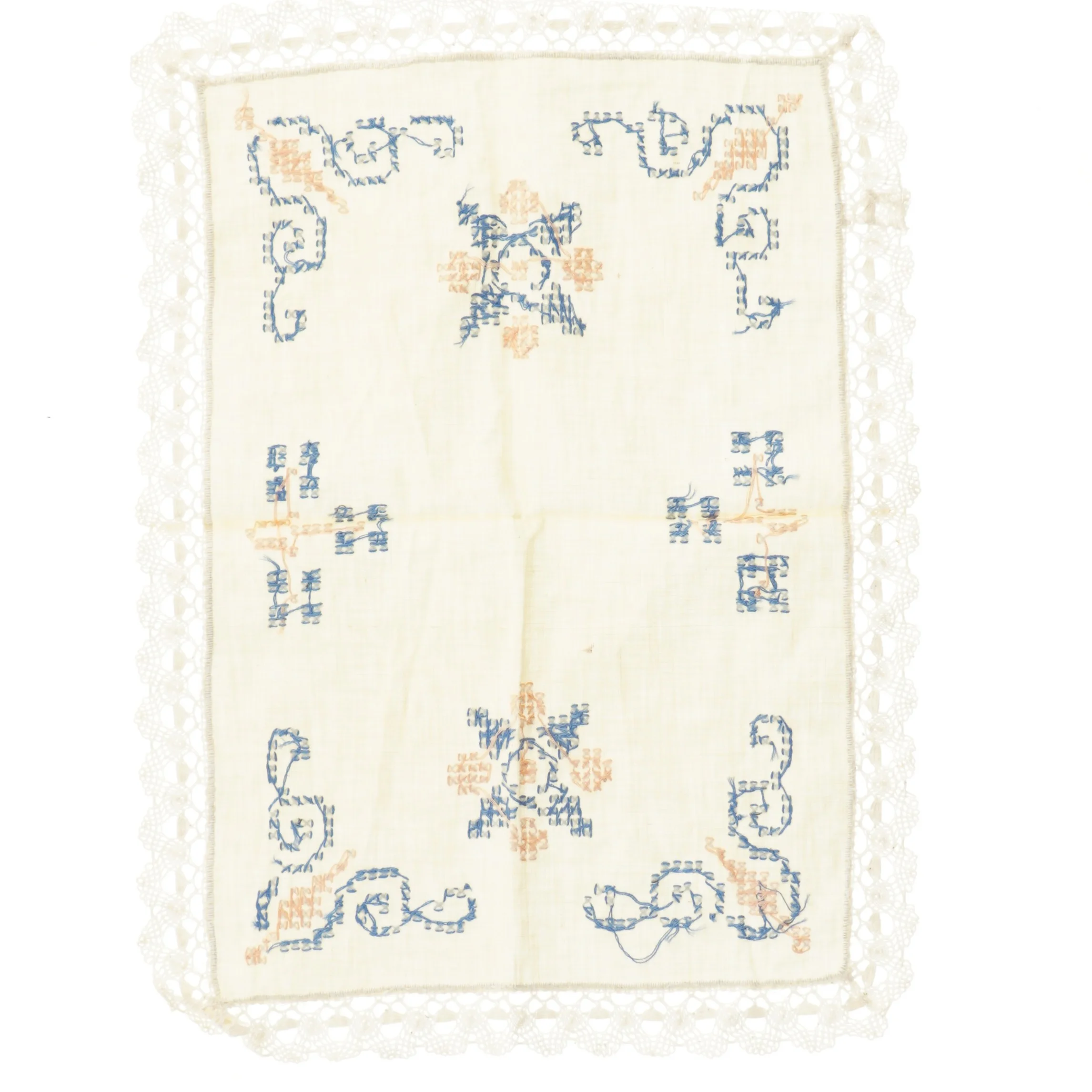 Broderet løber med blondekant (str. 45x33 cm)