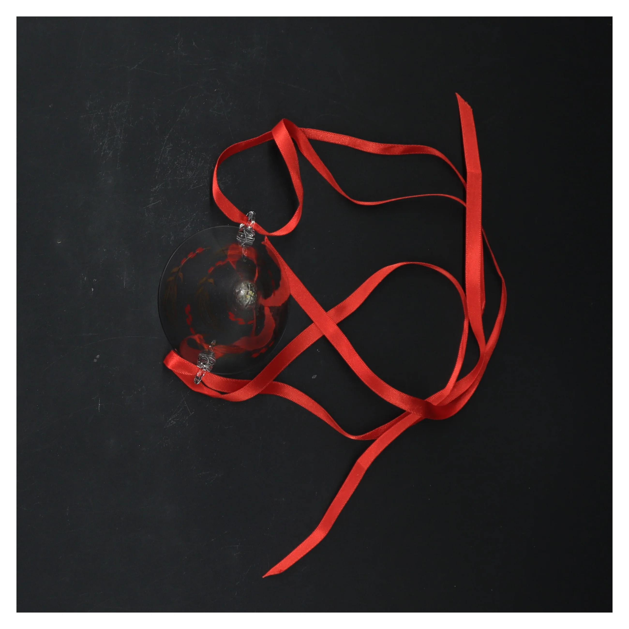 Årets Kræmmerhus 1995 med rødt bånd fra Royal Copenhagen (str. 11x6 cm)