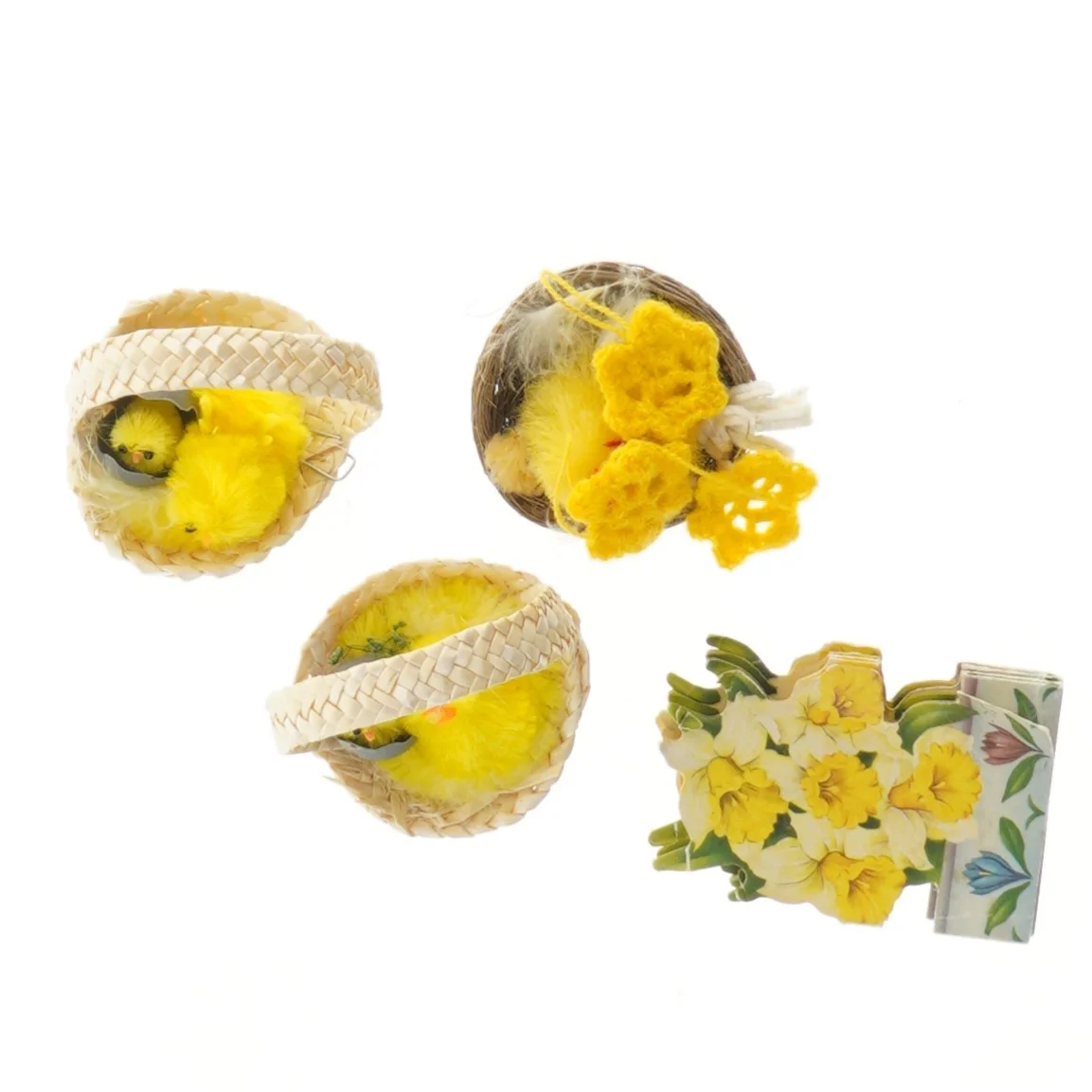 Dekorationssæt med kurve og påskekyllinger (str. 6 cm)