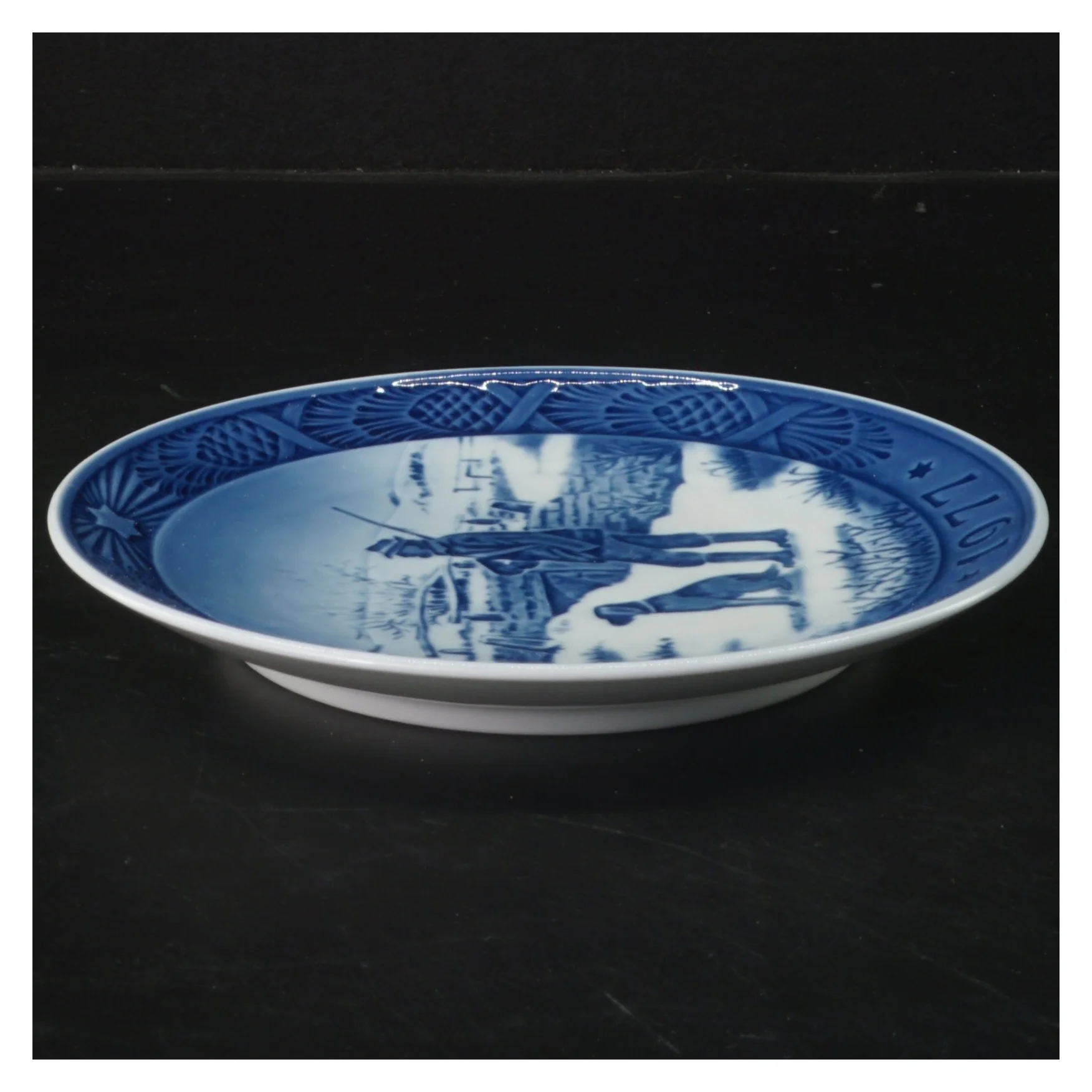 Platte med jagtscene fra Royal Copenhagen (str. 18,5 cm)