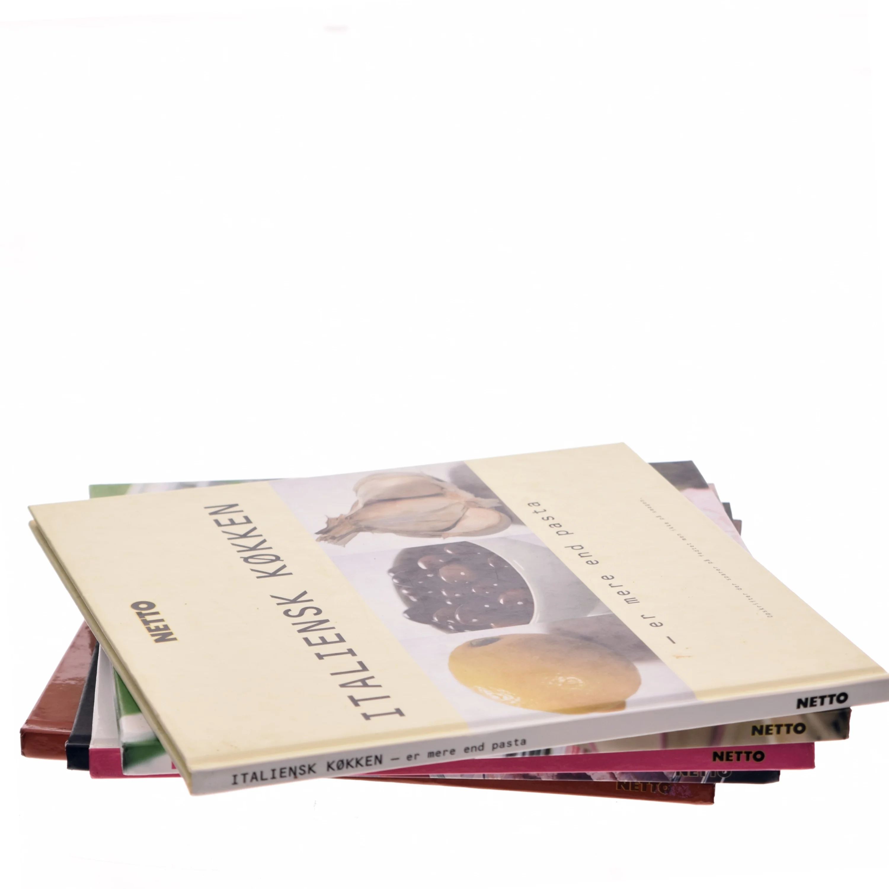 5 nye nettobøger bl.a.Italiensk køkken - er mere end pasta af Ukendt (Bog)