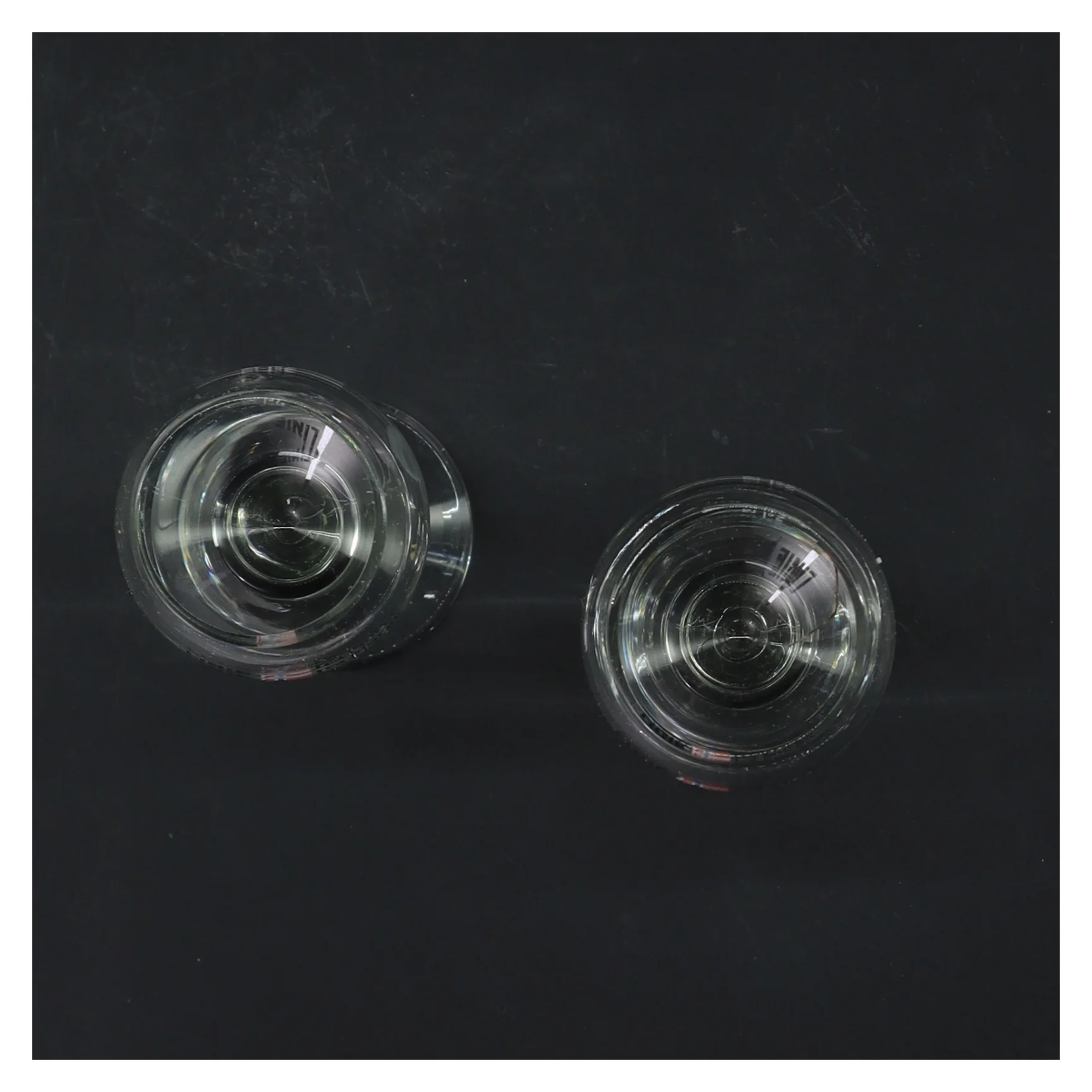 2 stk glas 'Linie fra Norge' (str. 2 stk Ø 4 cm længde 14,5 cm)