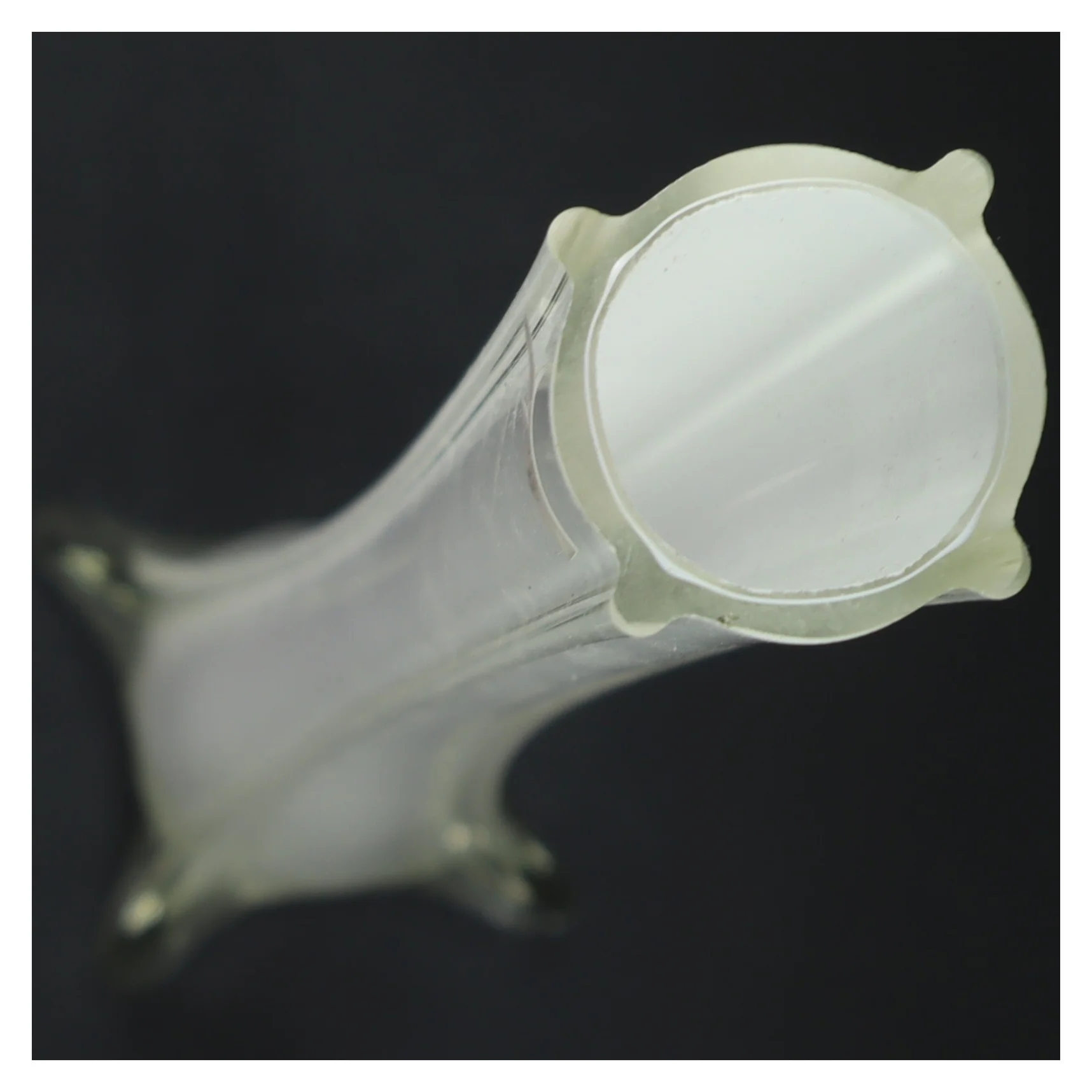 Hvid vase fra holmegaard (str. 51x9x9 cm)