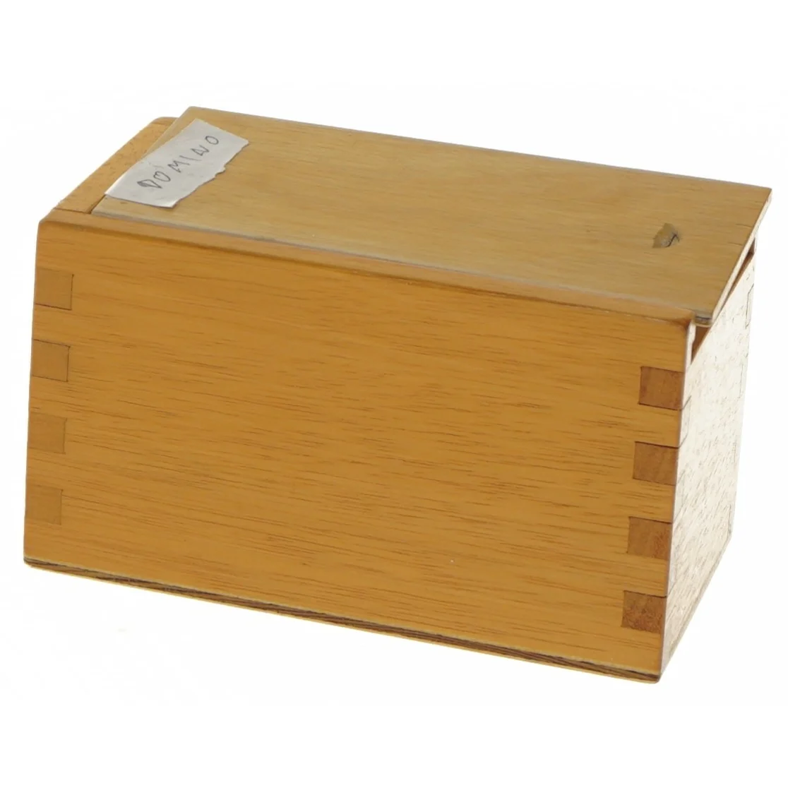 Trækasse med dominobrikker fra Krea (str. 14x8x8 cm)