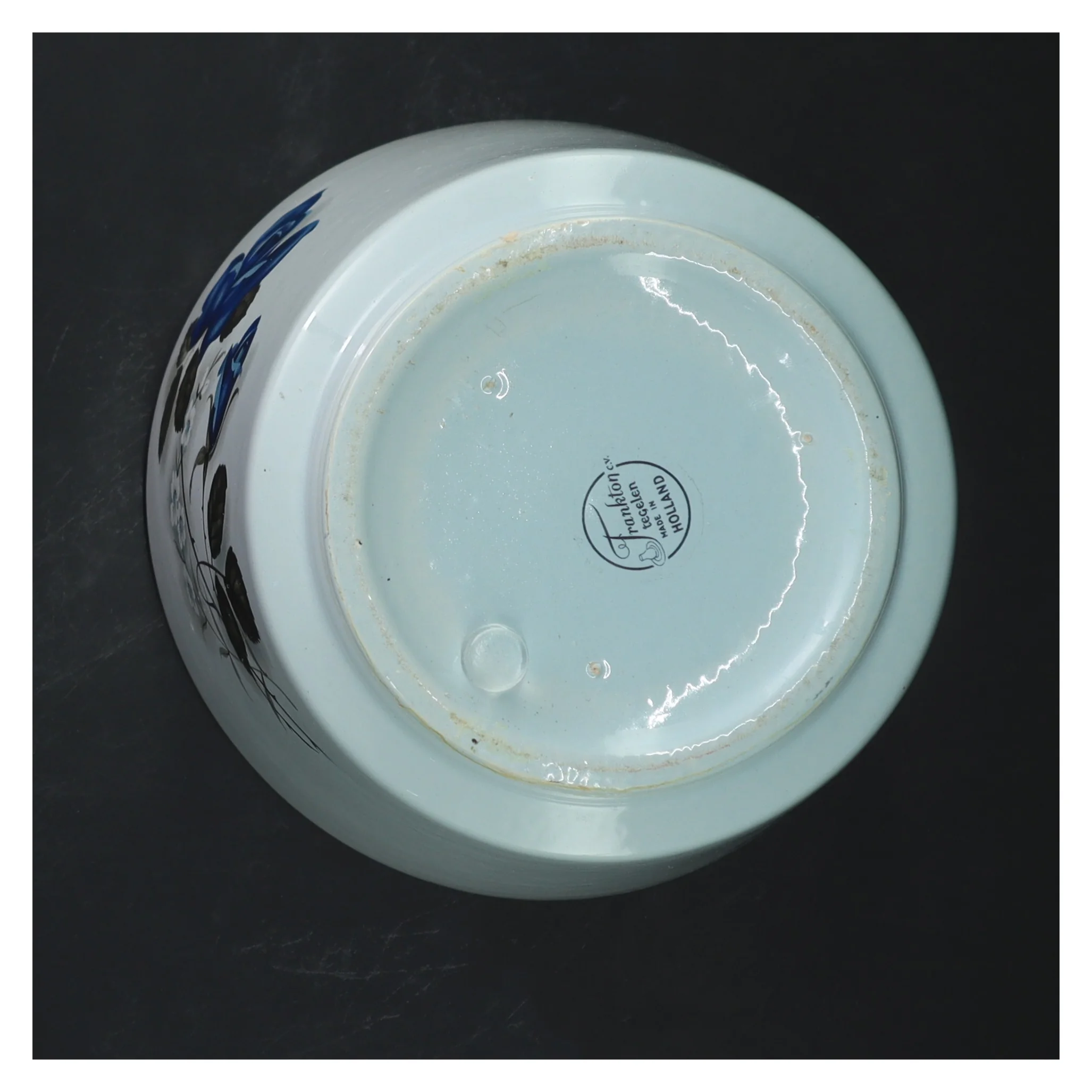 Dekorativ urtepotteskjuler med blomstermotiv fra Fransk Løn (str. Ø 16,5 cm)