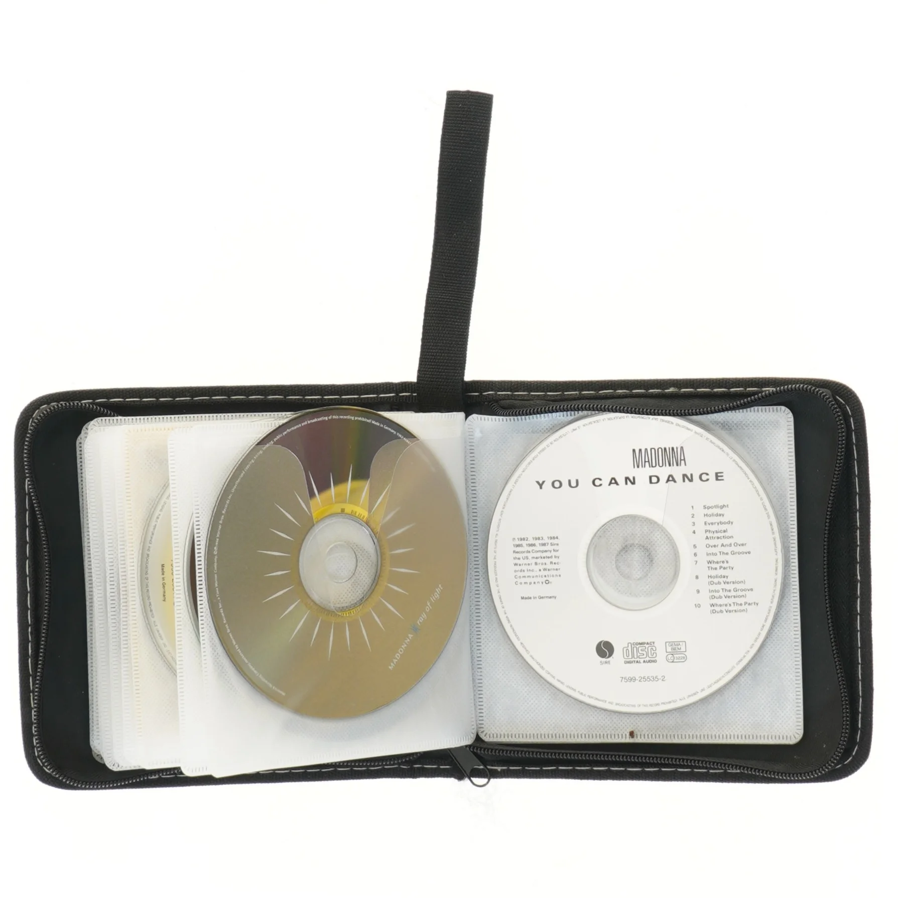 CD taske med 24 CD samling  fra CD Land (str. 16x16 cm)