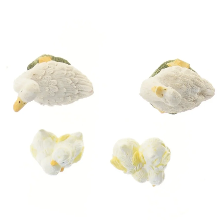 Dekorative andefiguriner (str. 4 stk 7,5 cm)