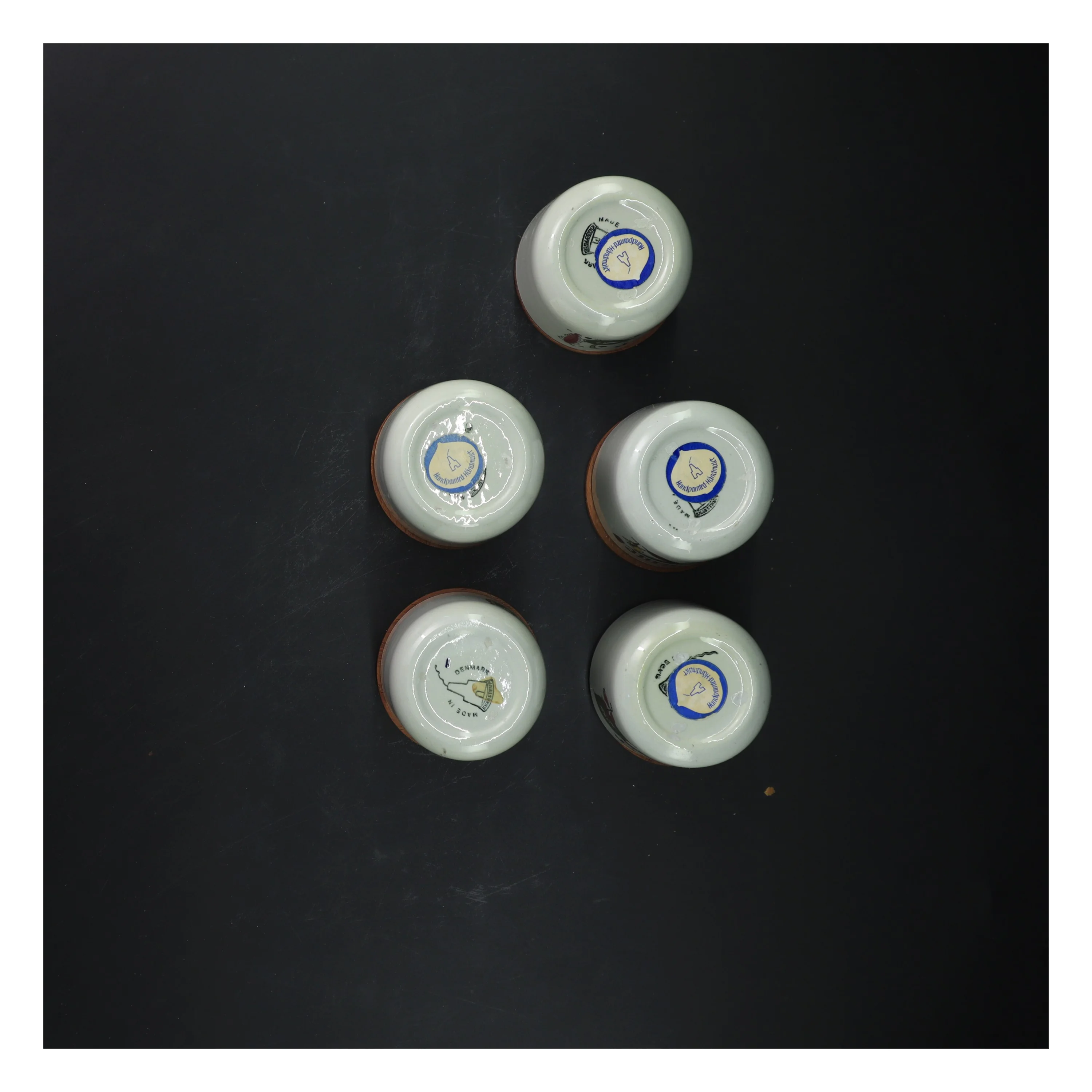 Krydderikrukker med låg fra Knabstrup (str.  5 styk, 7,5 cm)