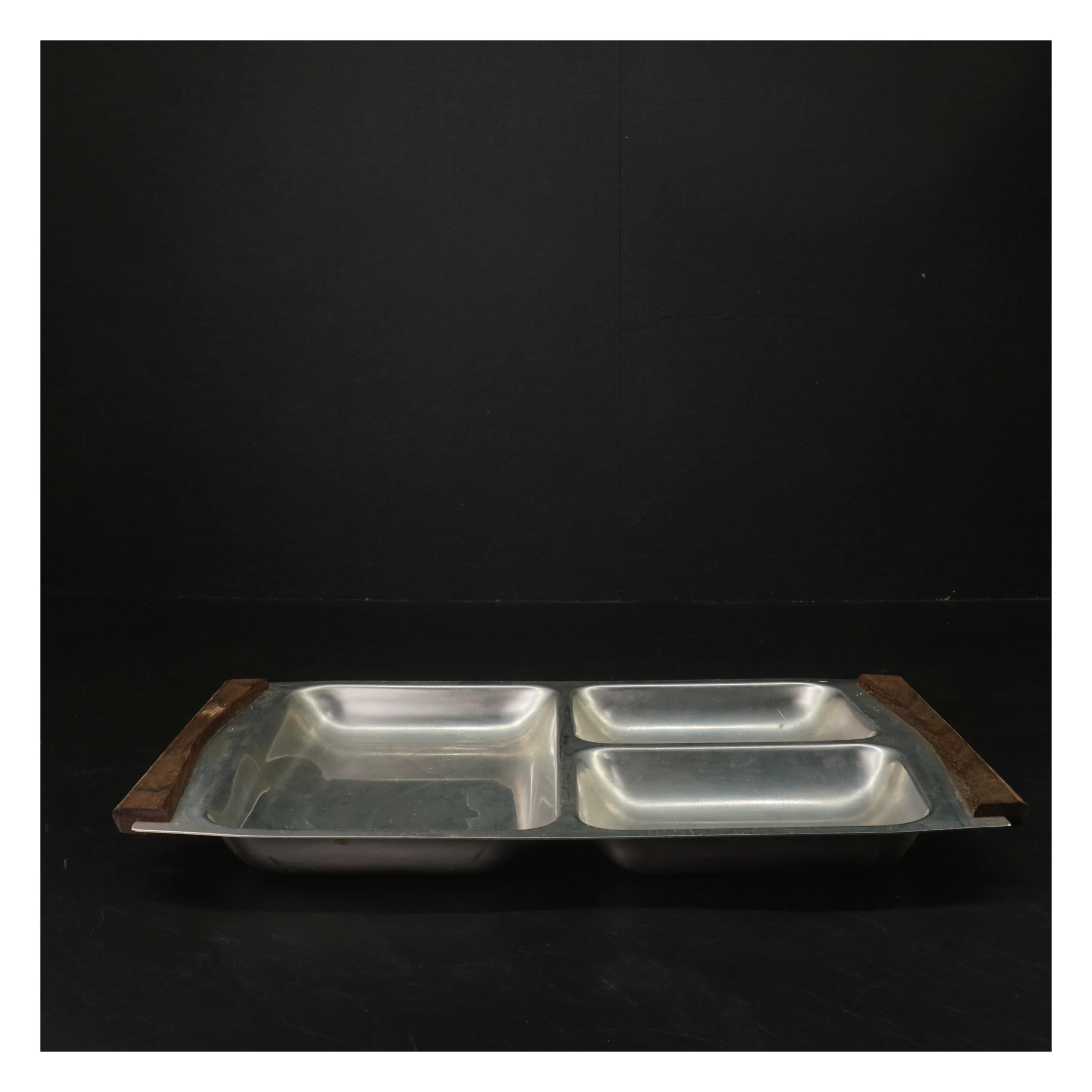 Rustfrit stål serveringsfad fra AJAX lundtofte (str. 32x21,5 cm)