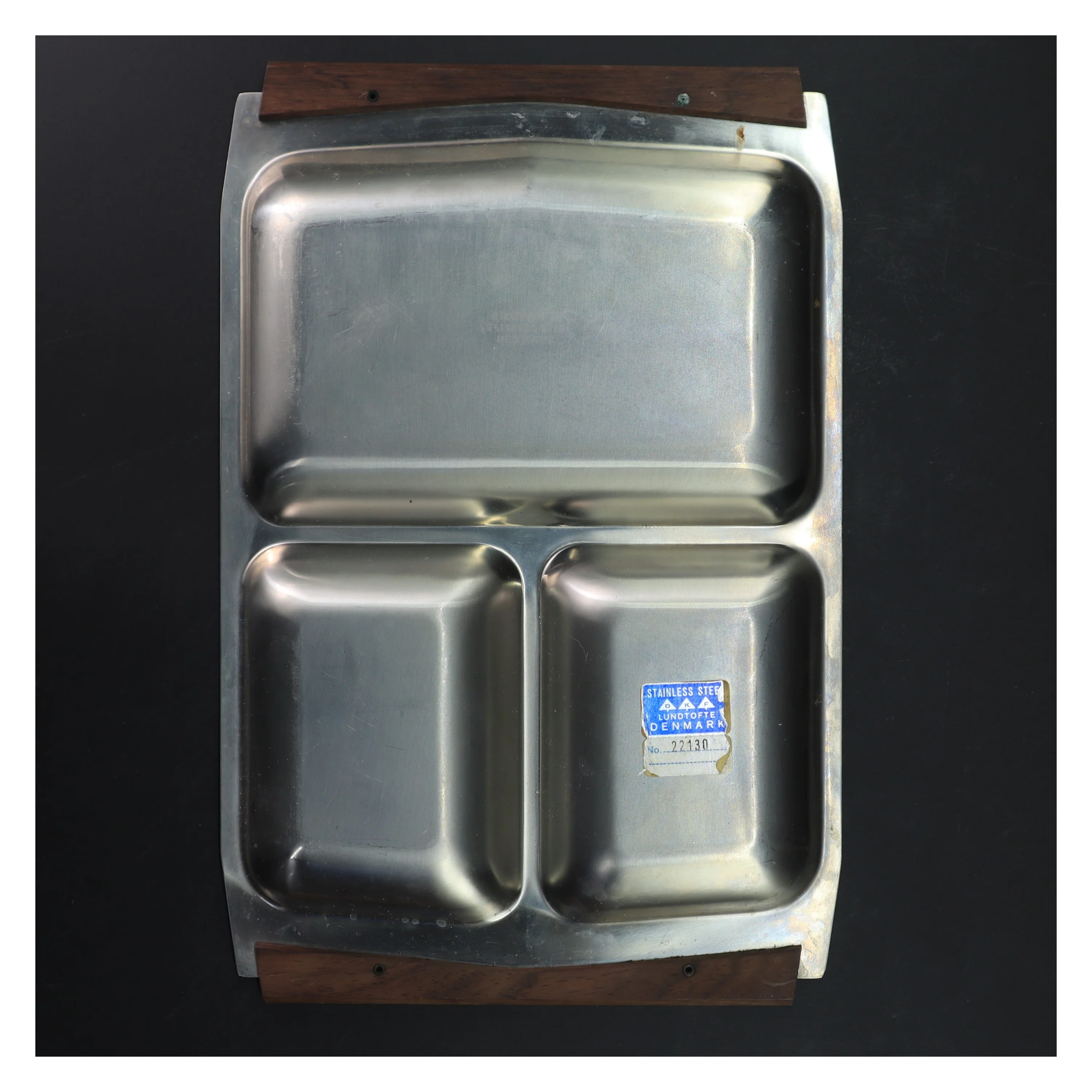 Rustfrit stål serveringsfad fra AJAX lundtofte (str. 32x21,5 cm)