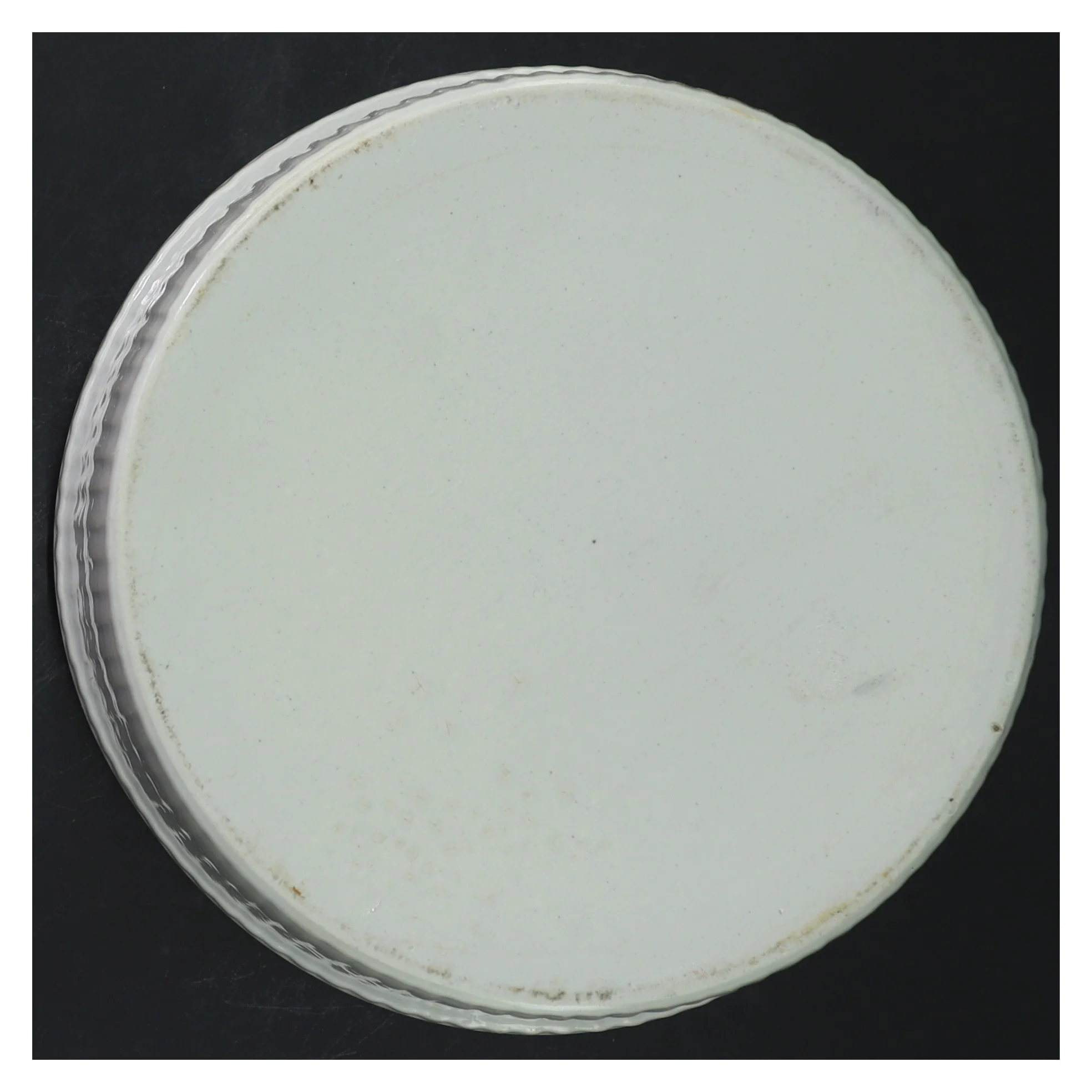 Hvid rund keramisk skål (str. Ø 19,5 cm)