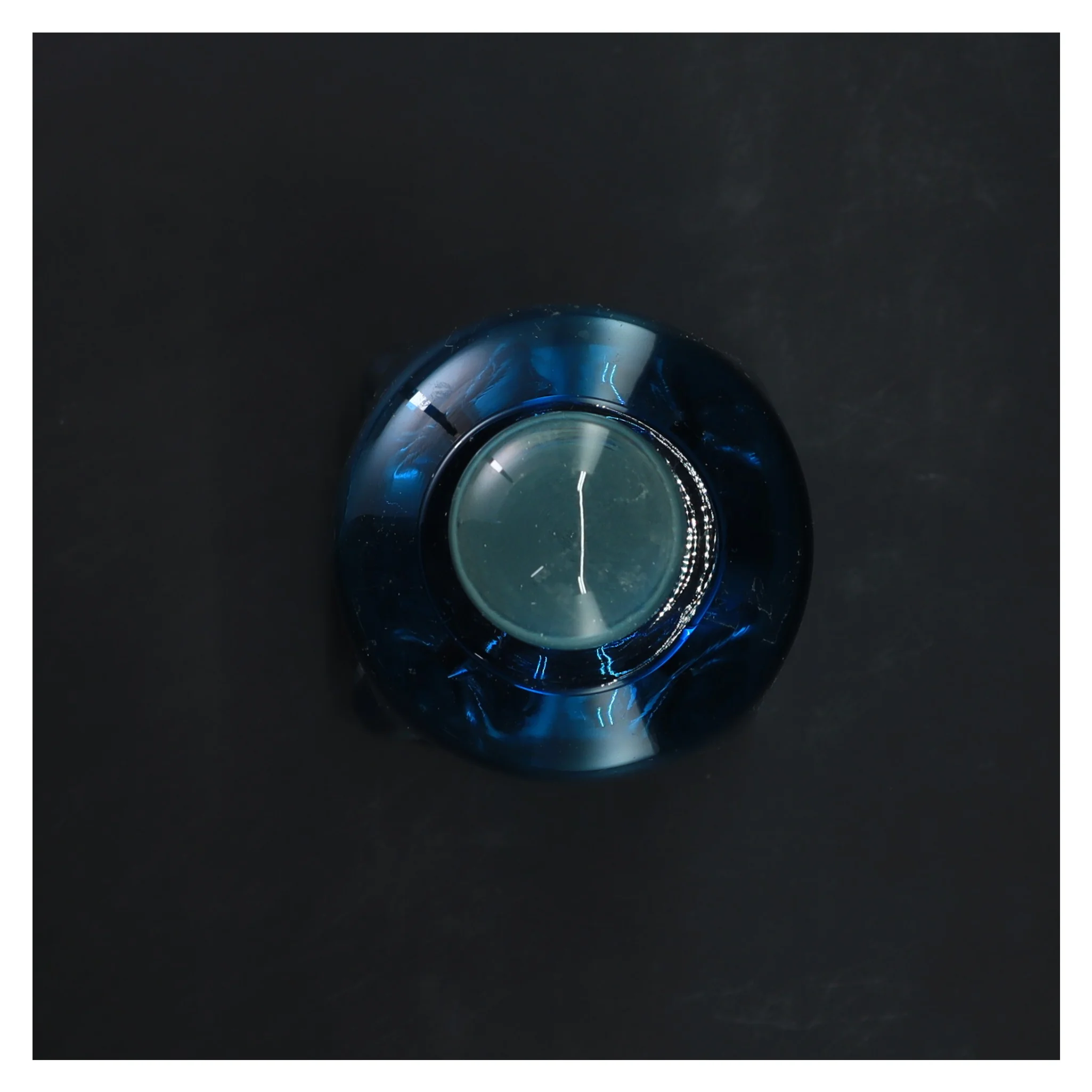 Blå klukflaske med prop holmegaard (str. 26x9 cm) til snaps