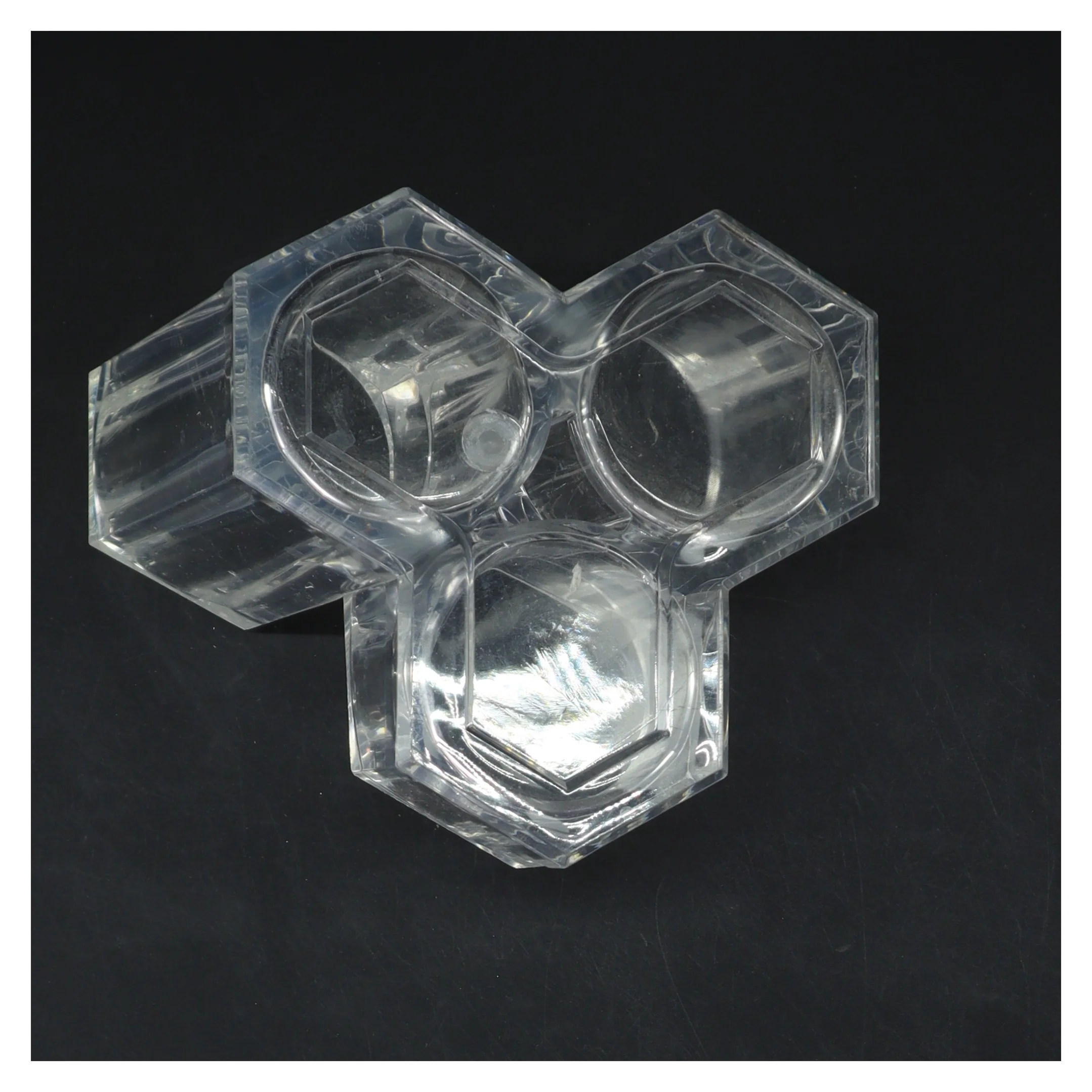 Transparent penneholder (str. 13,5x12 cm)