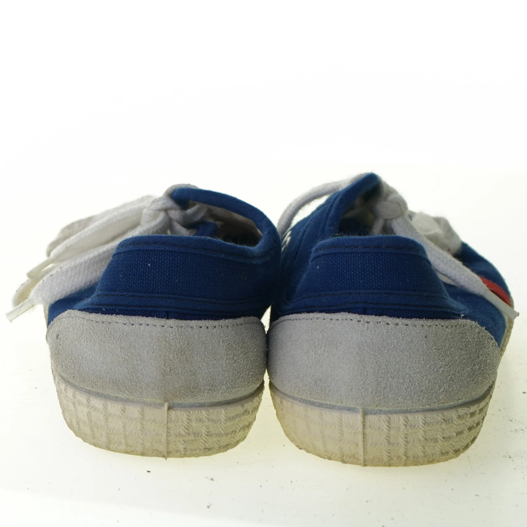 Sko fra Kawasaki (str. 37)