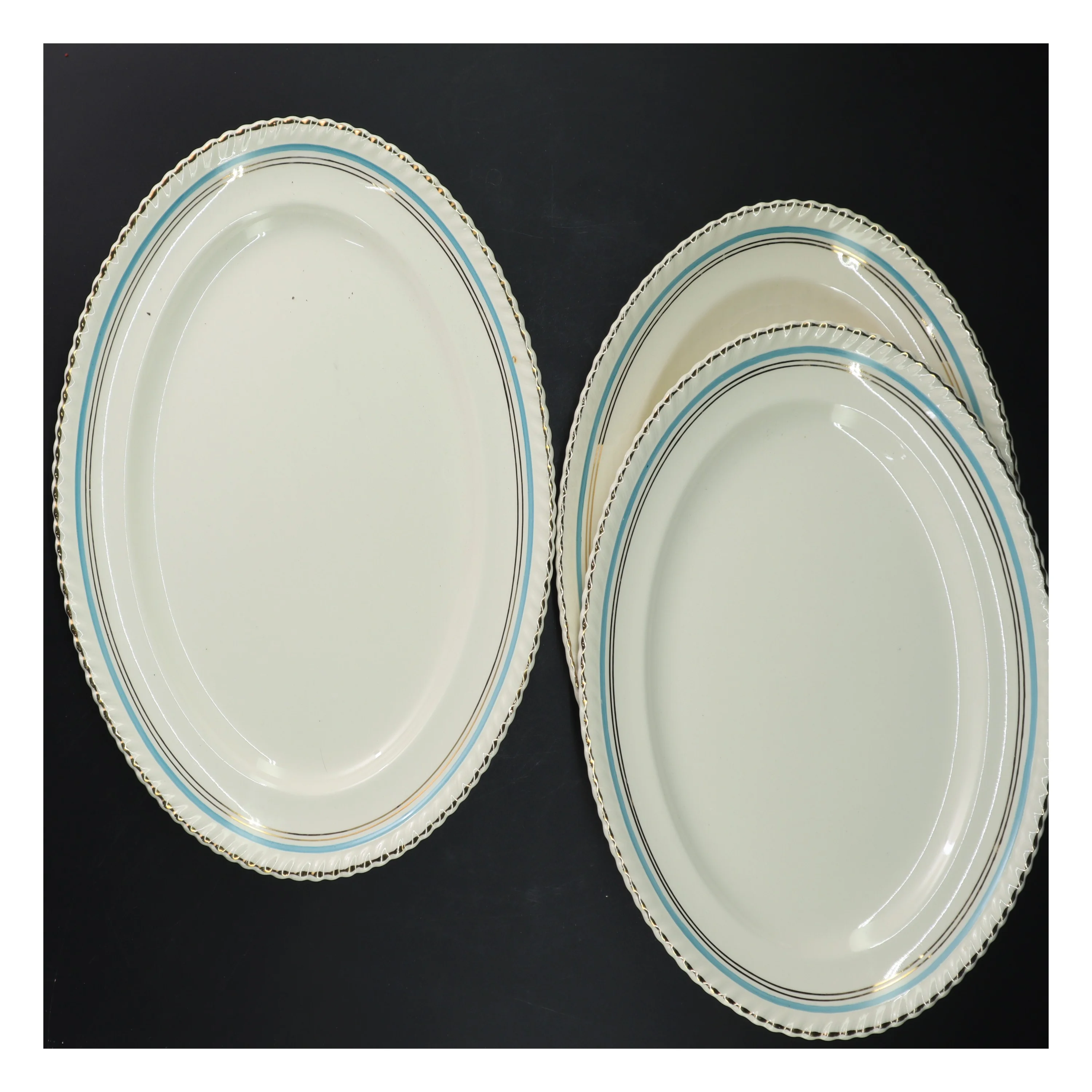 Sæt af ovale fade fra Johnson Bros (str. 3 styk, 29-31,5 cm)