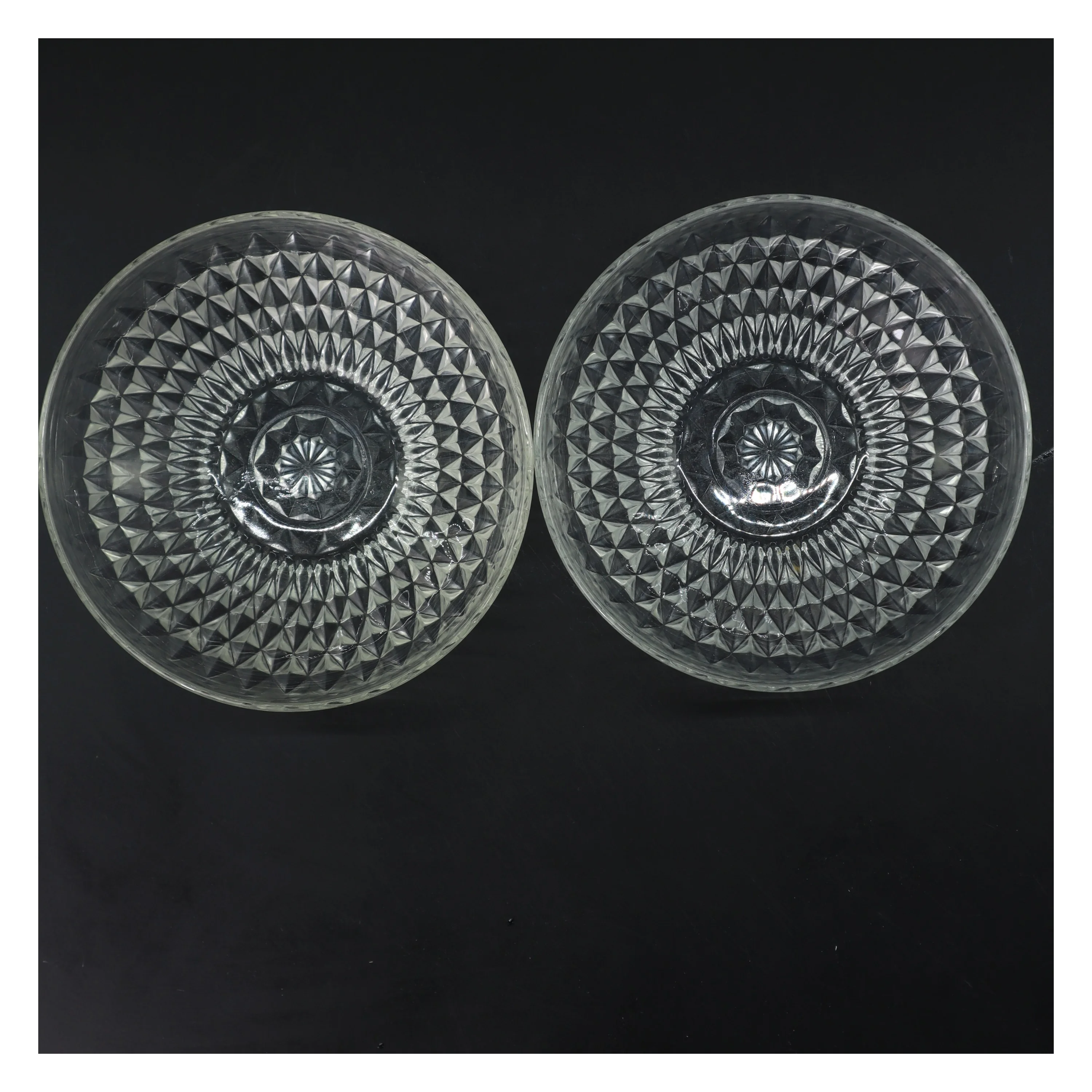 Sæt med 2 skåle (str. Ø 17 cm)