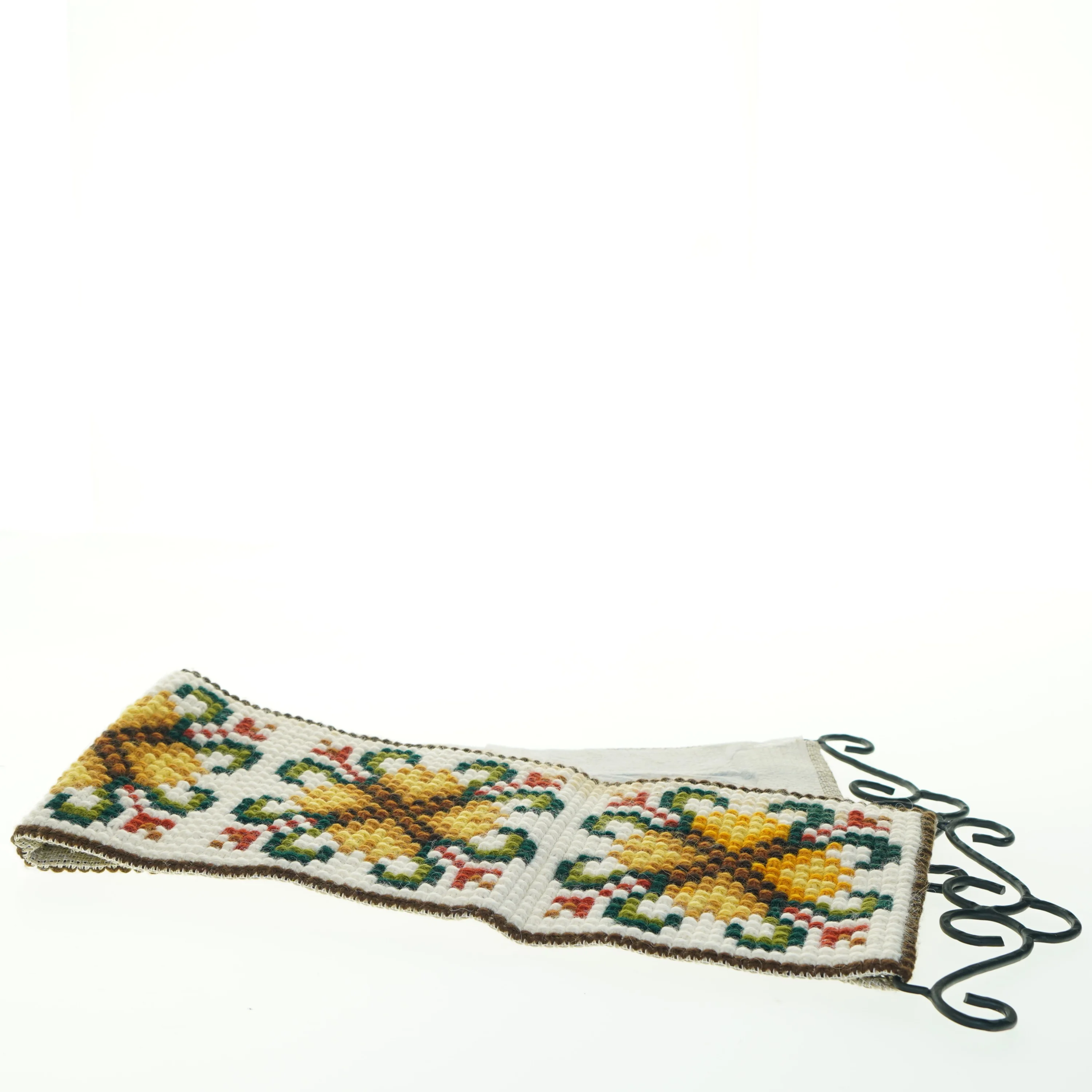 Broderet klokkestreng (str. 87x16 cm)