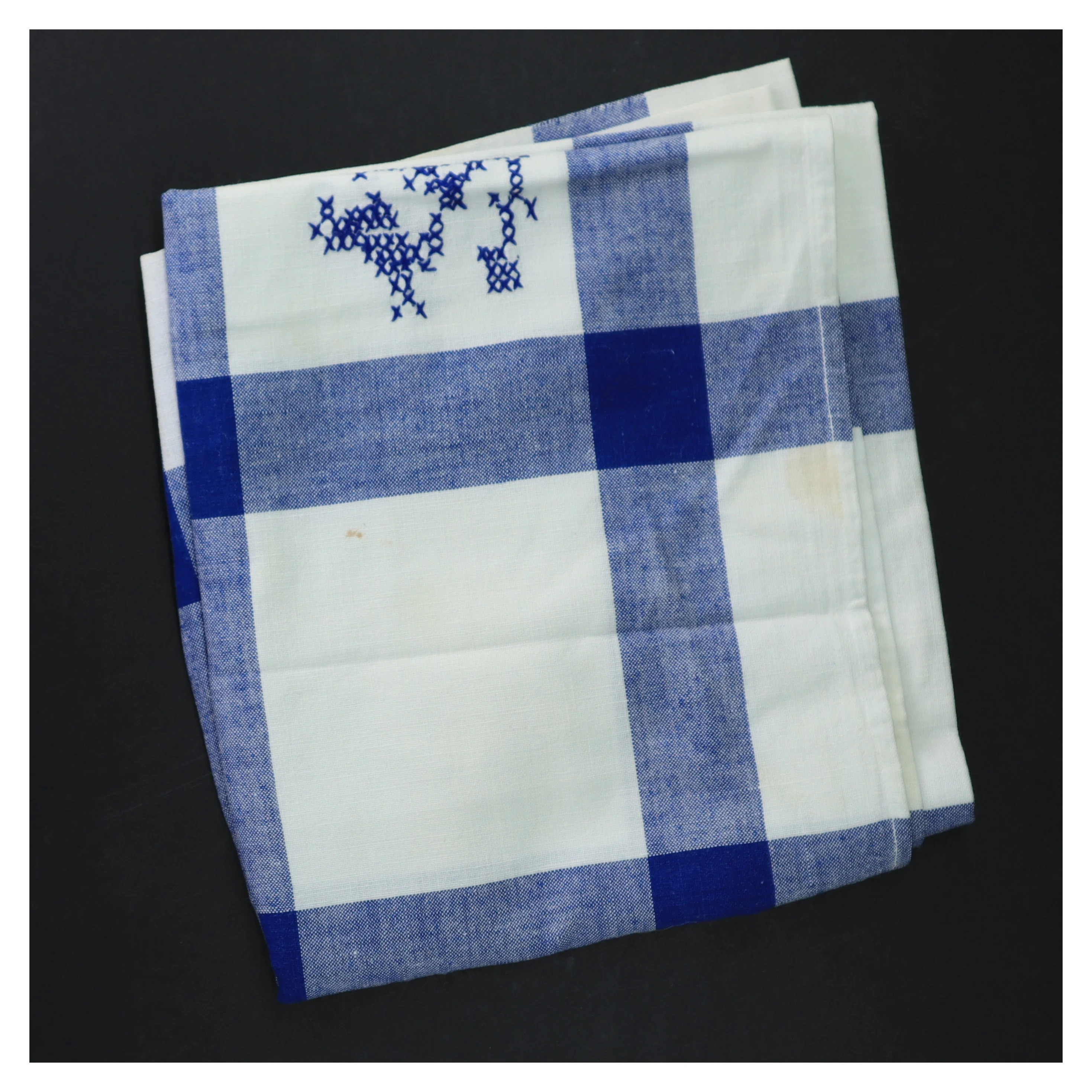 Ternet dug (str. 85. x 88 cm)