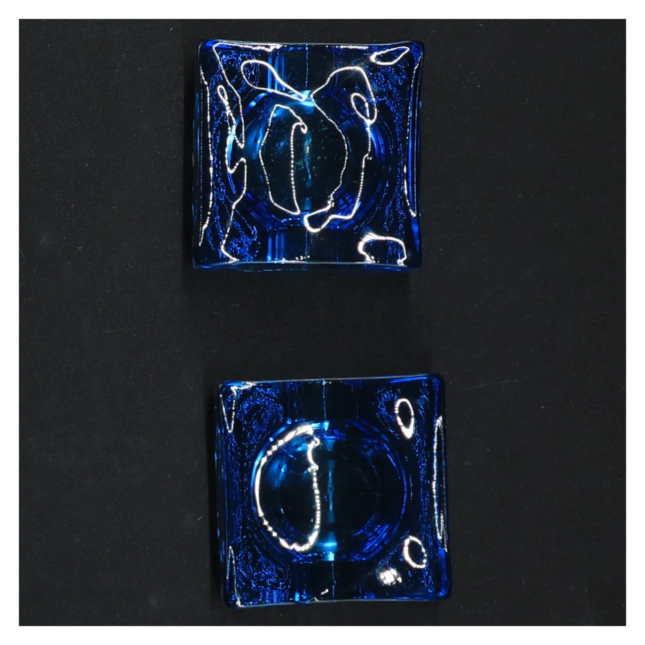 Blå glaslysestager (str. 5 cm)