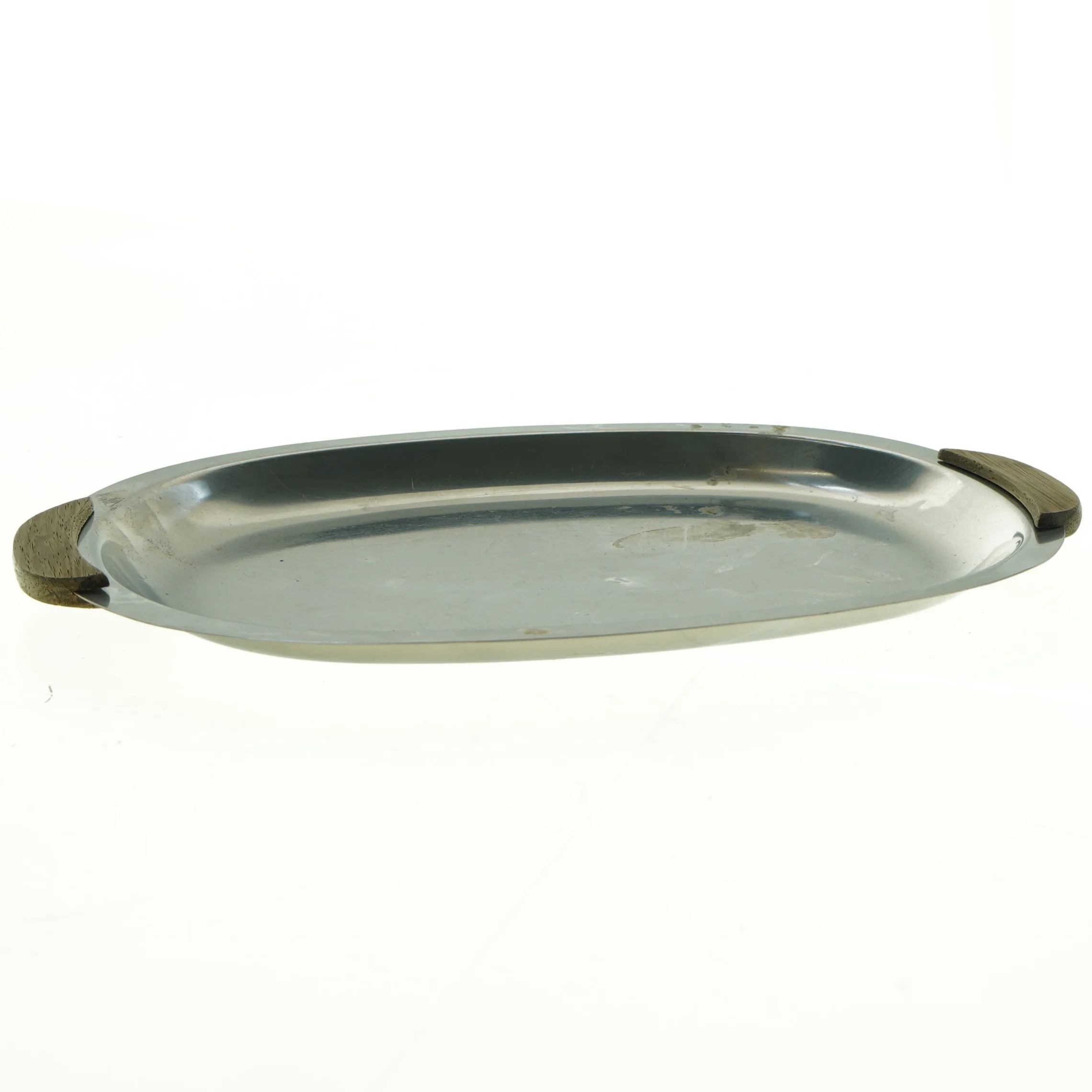 Oval metalbakke med træhåndtag (str. 33 x 22 cm)