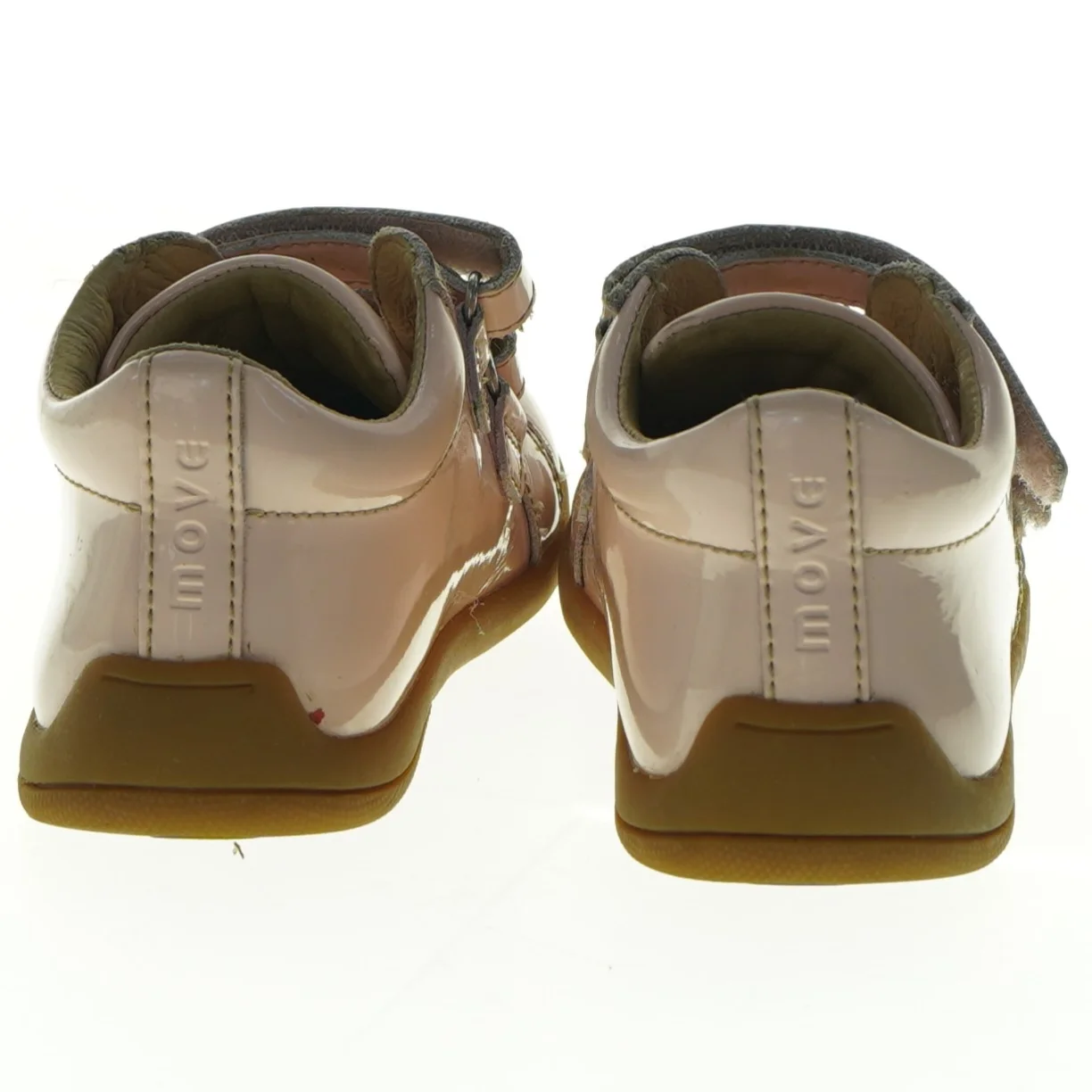 Børnesko fra Move (str. 26)