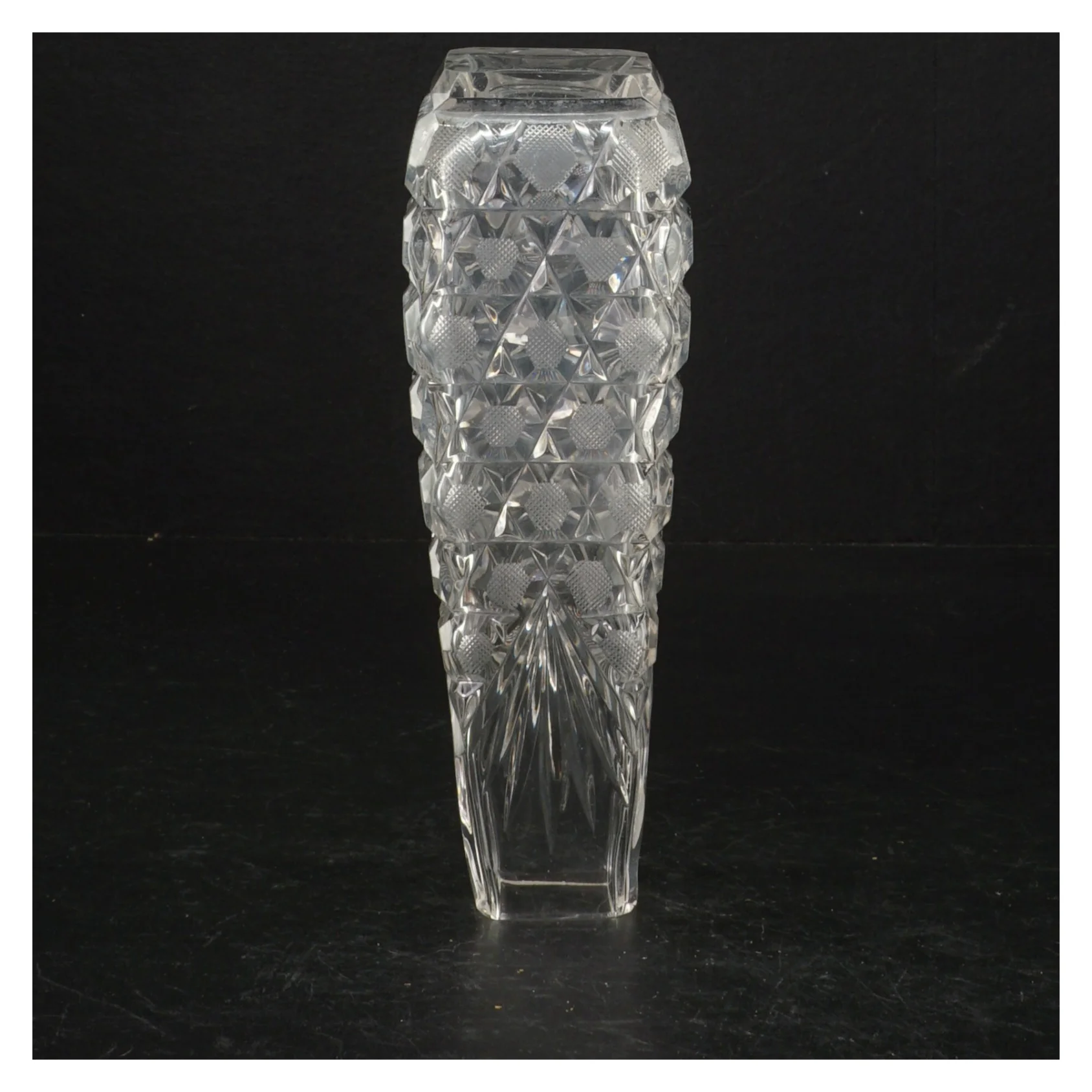 Krystalglas vase (str. 17 cm)