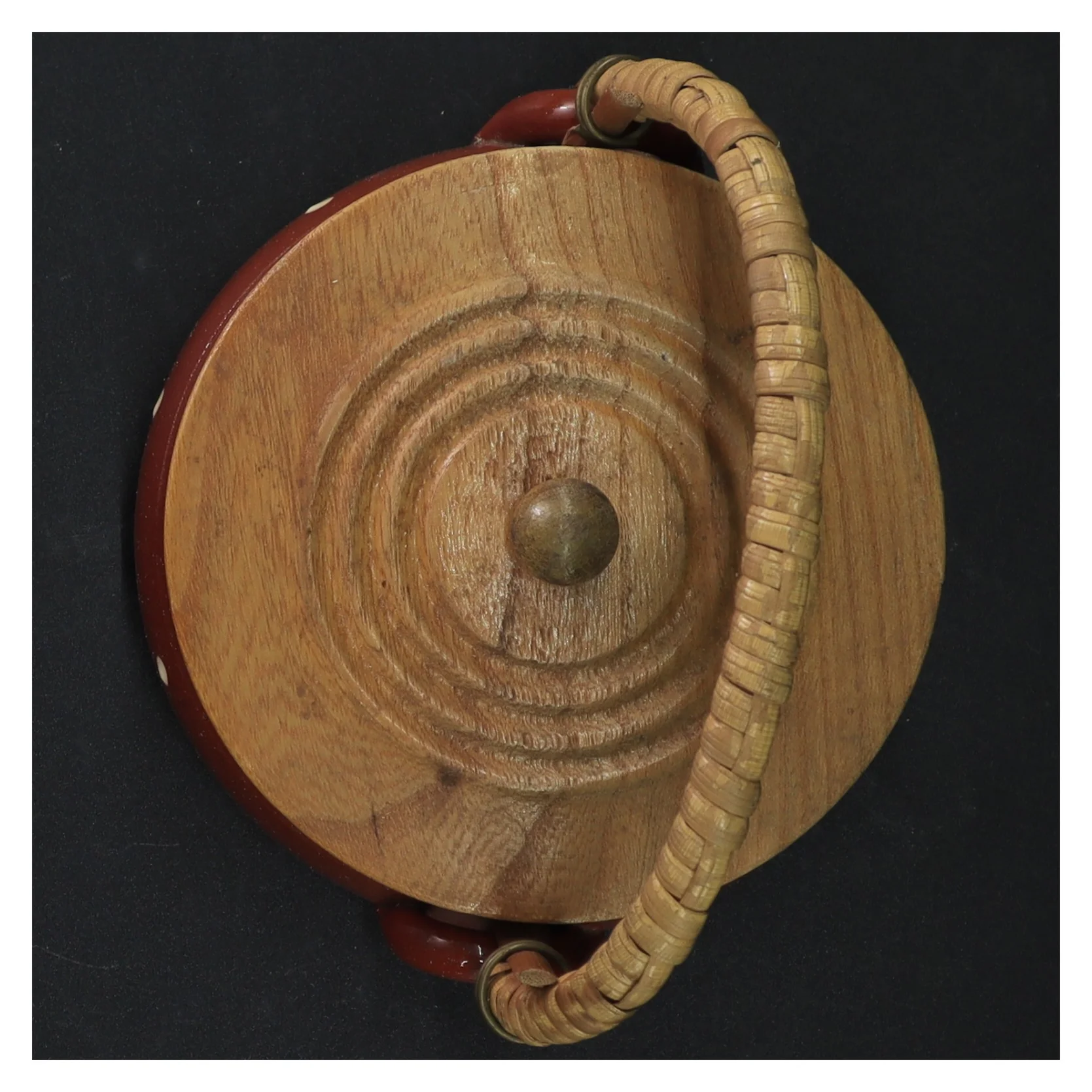 Ler suppeterrin med trælåg og kurvehank (str. 12,5 cm)