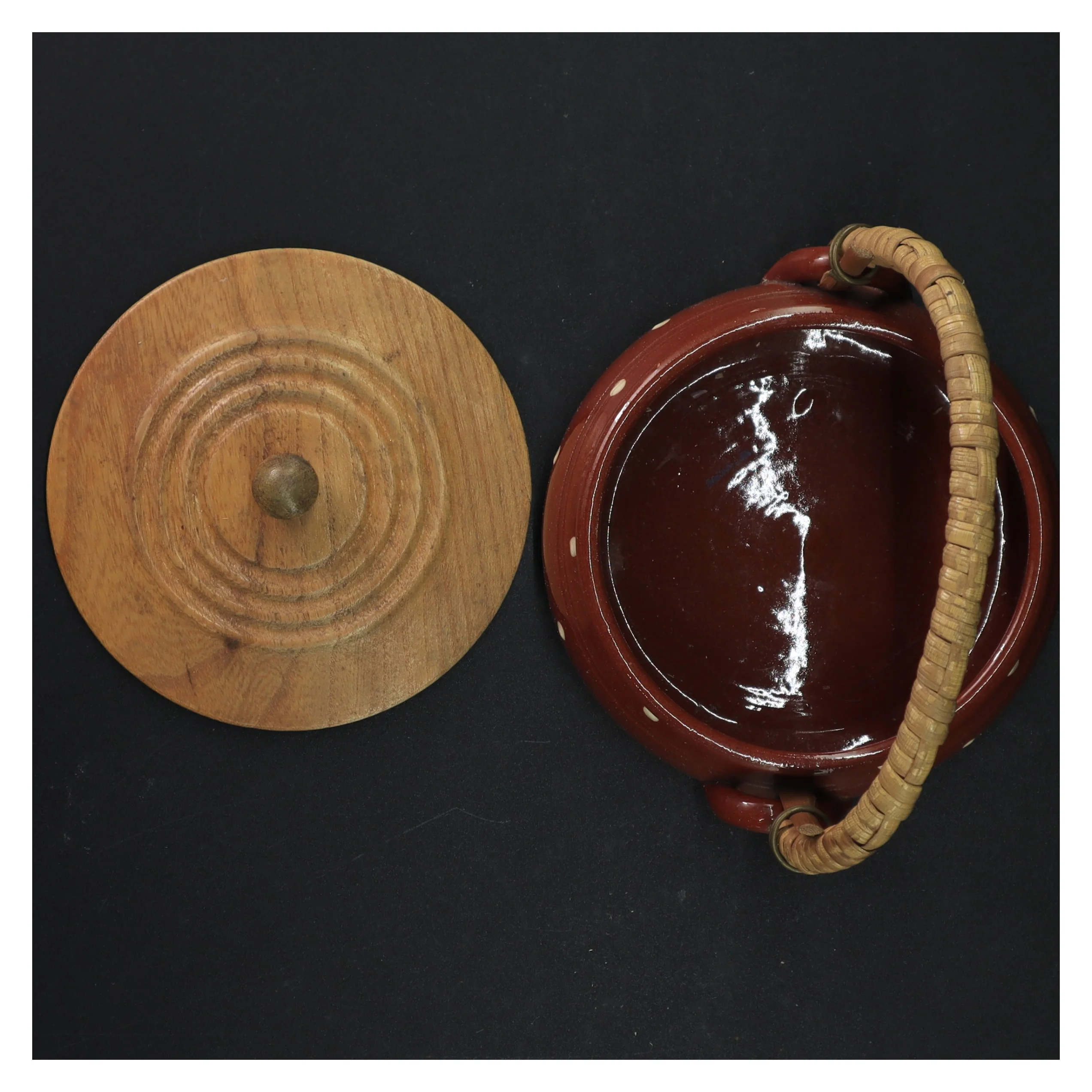 Ler suppeterrin med trælåg og kurvehank (str. 12,5 cm)