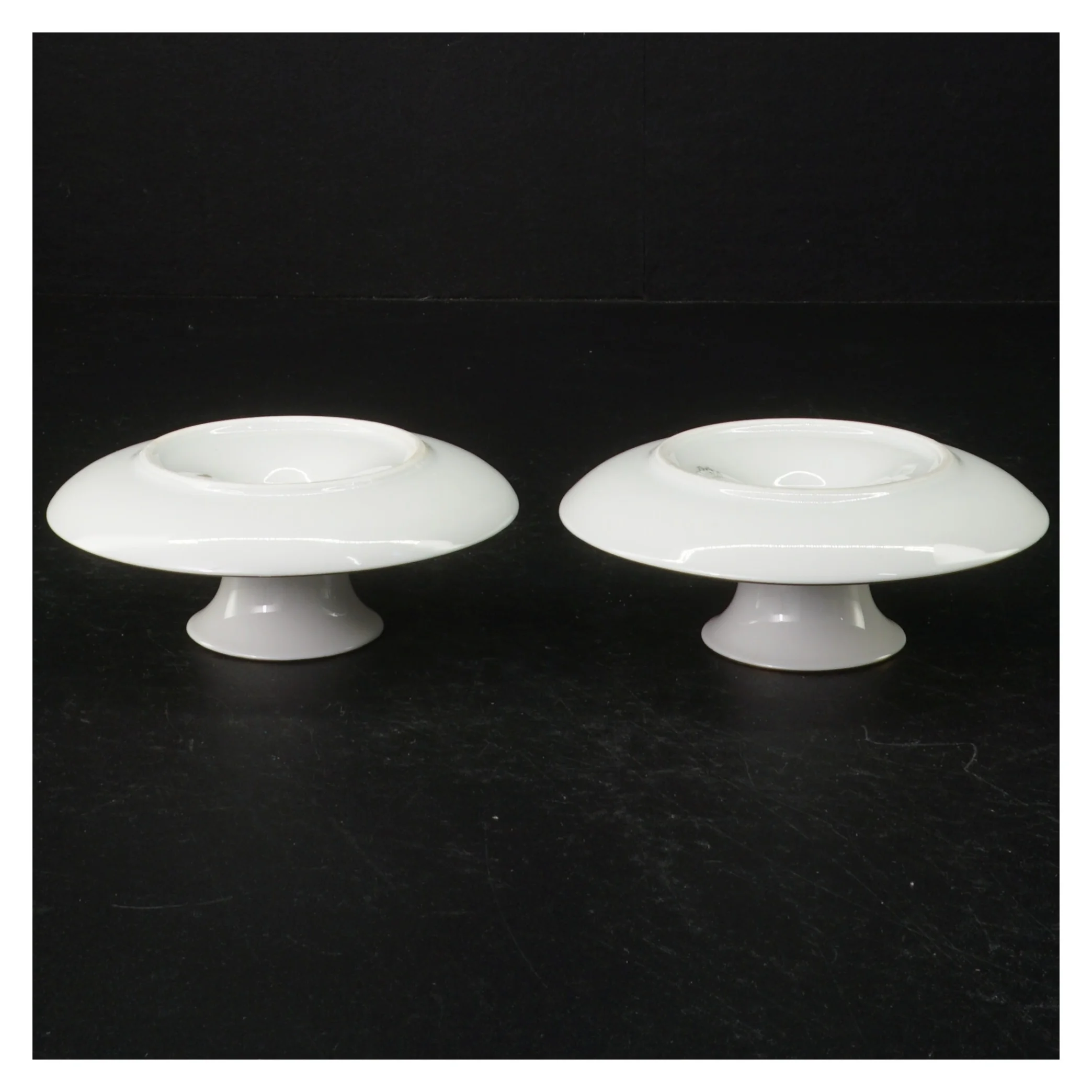 Porcelæn lysestager fra B&G