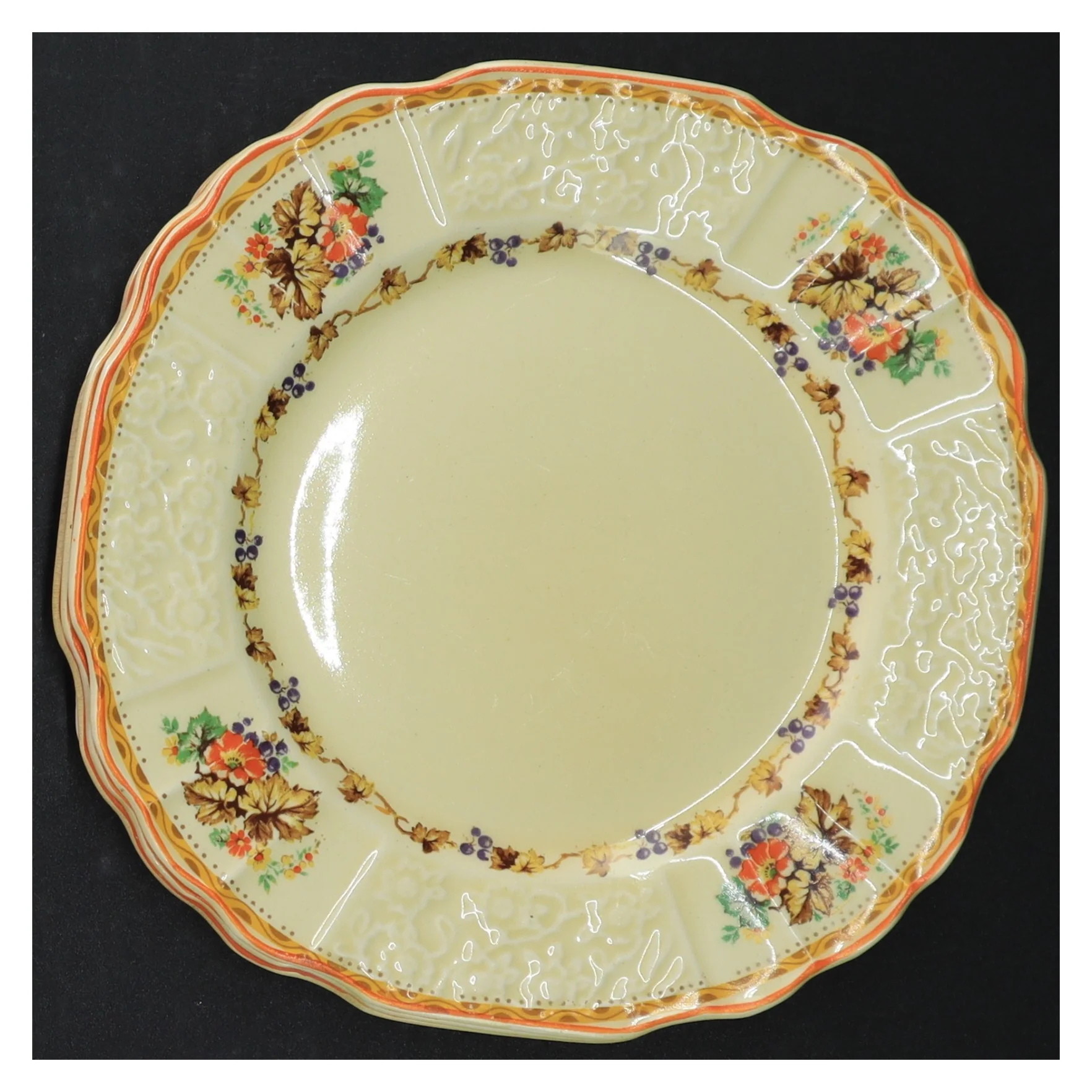 Dekorative porcelænstallerkner (str. Ø. 17 cm)