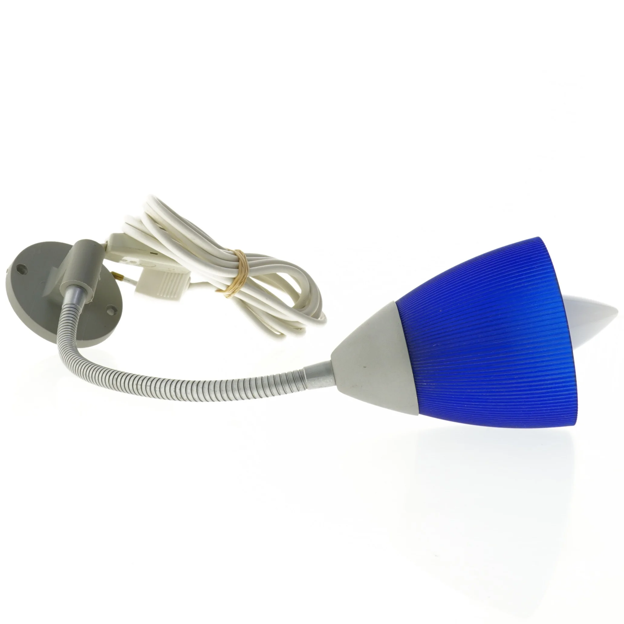 Væglampe med blå skærm (str. 43 cm)