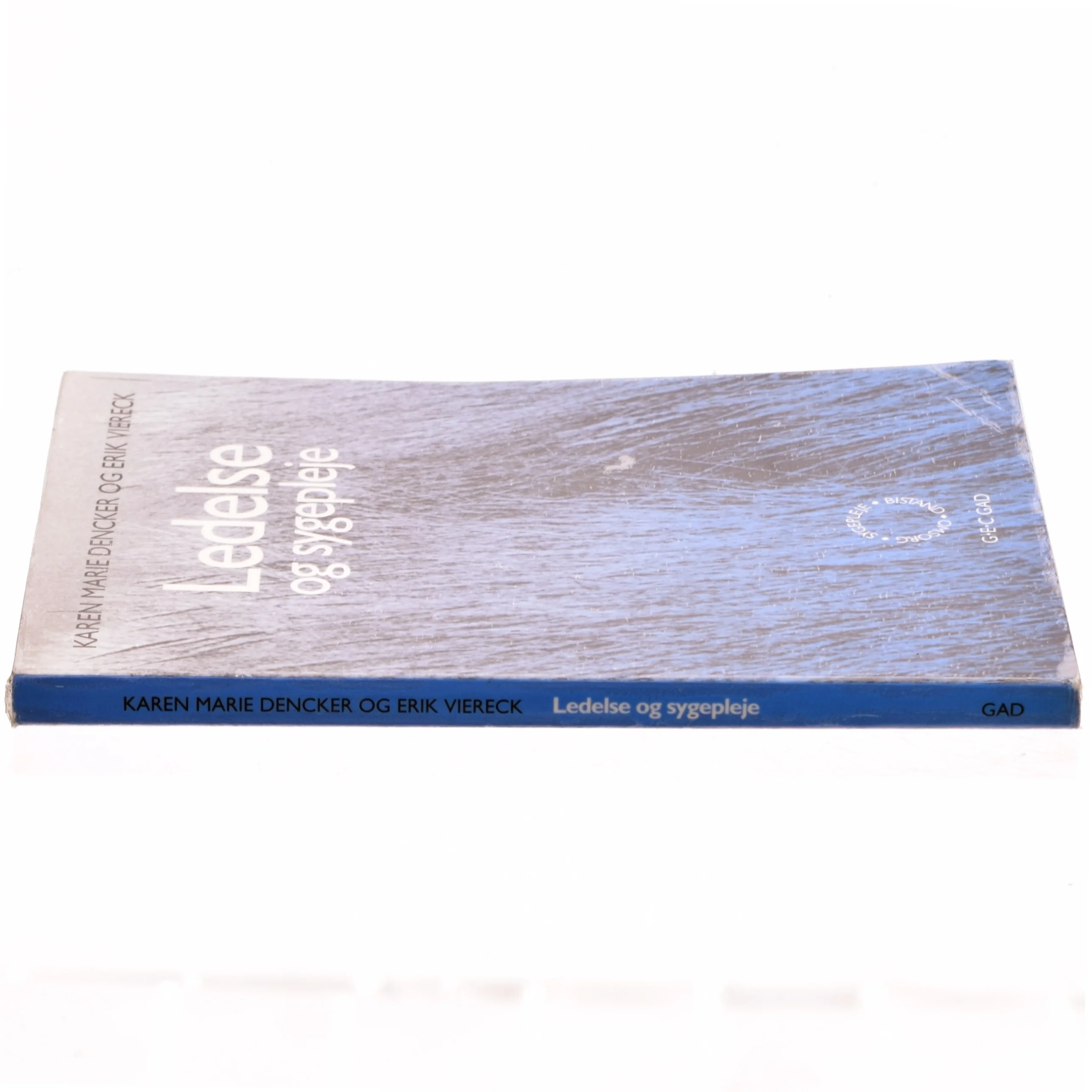 Ledelse og sygepleje (Bog)