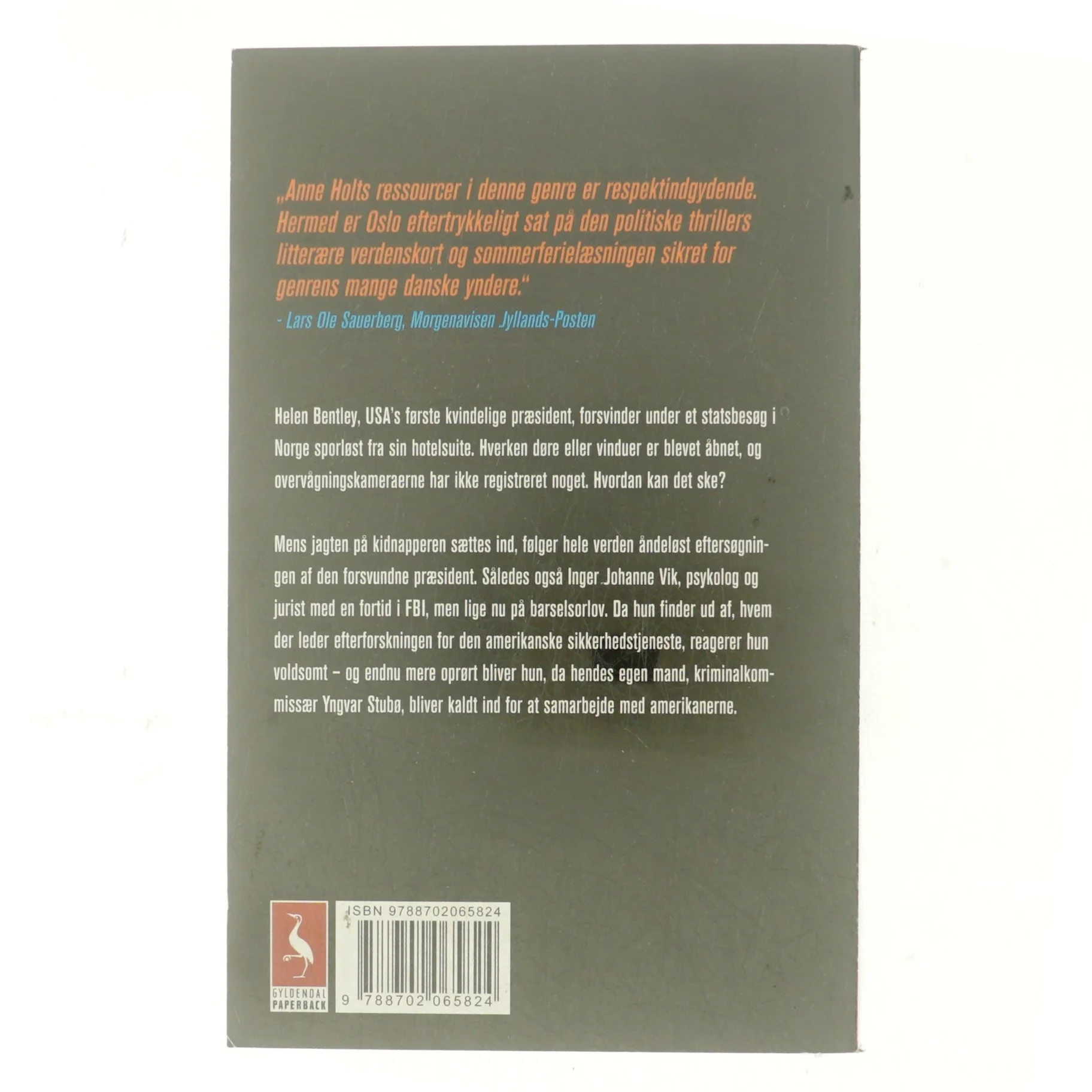 Madam President af Anne Holt (Bog)