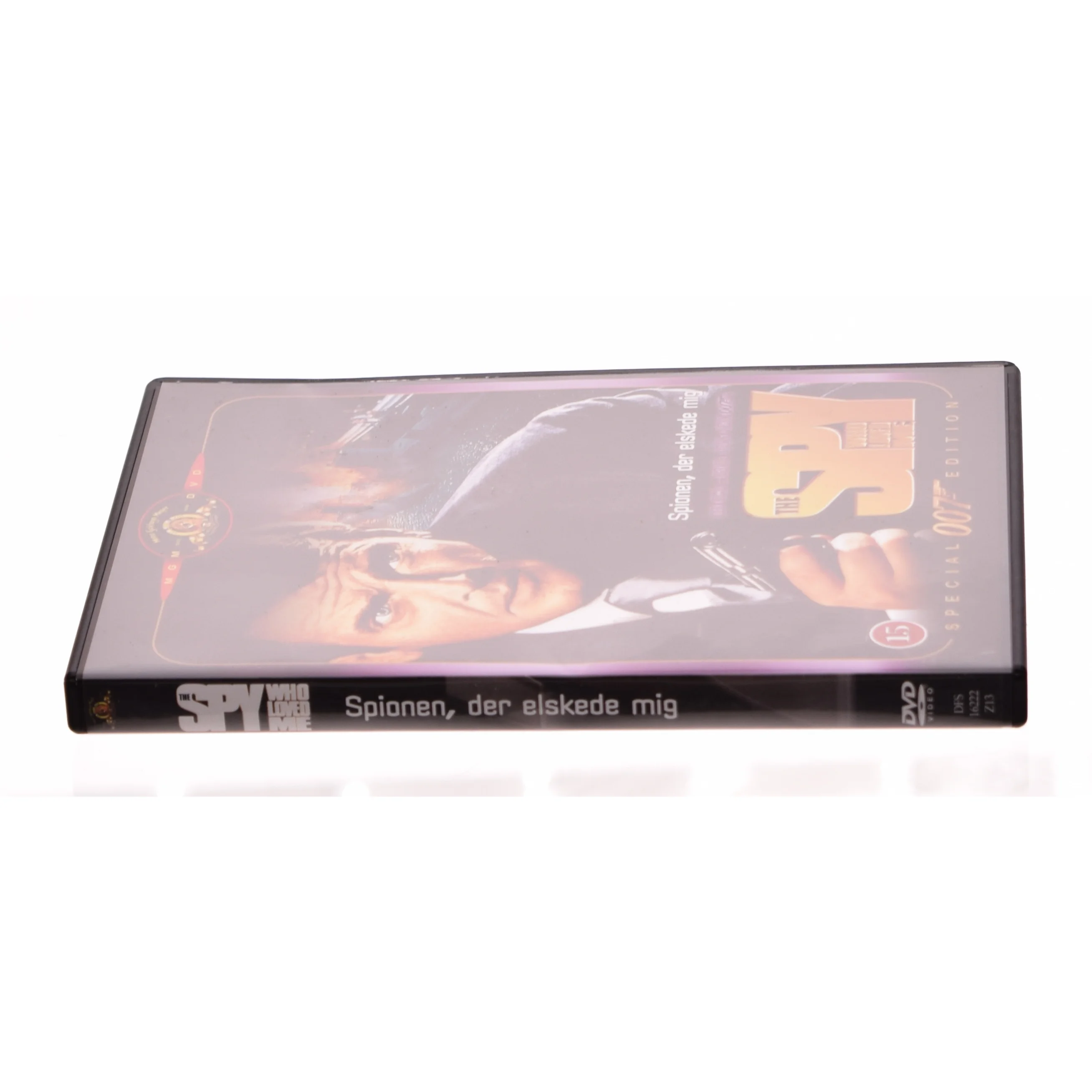 Agent 007 - the Spy Who Loved Me fra DVD