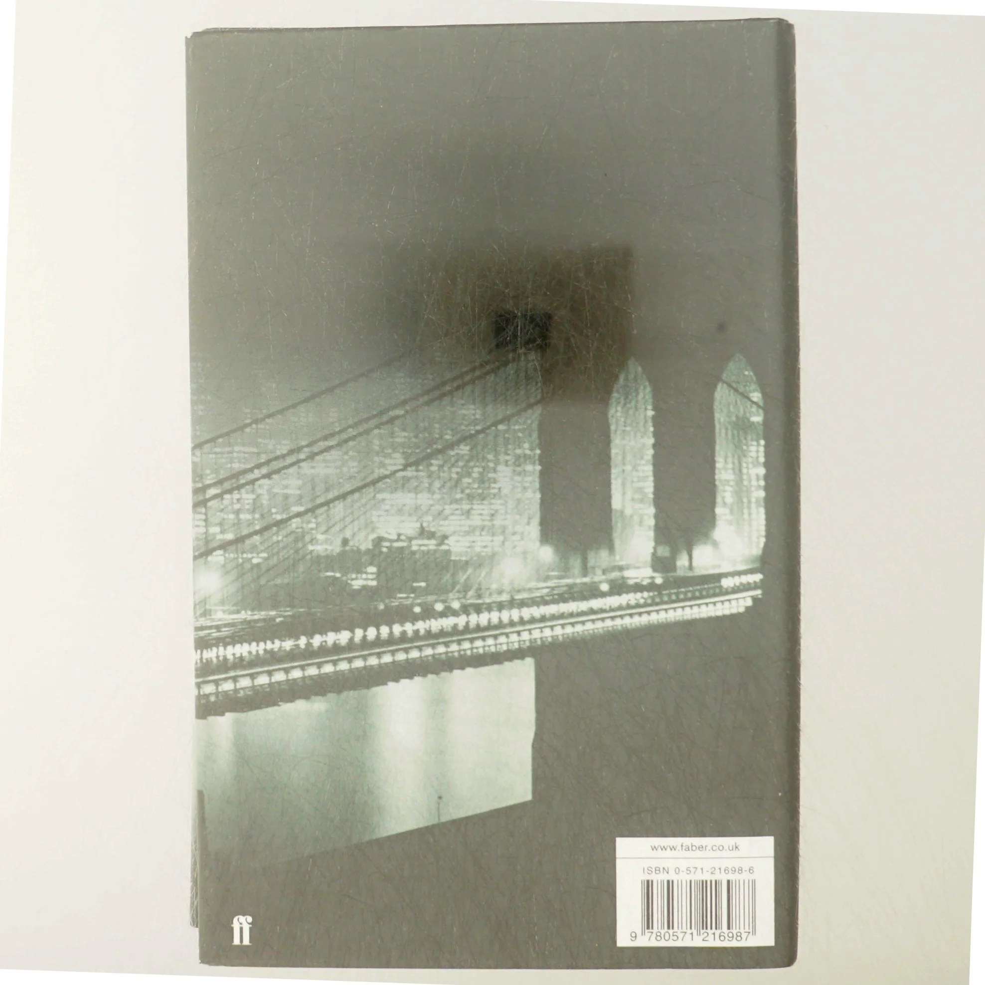 Oracle night af Paul Auster (Bog)