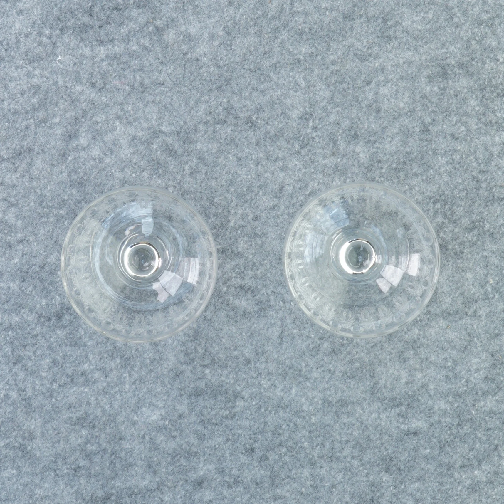 Glas (str. 12 x 9 cm)