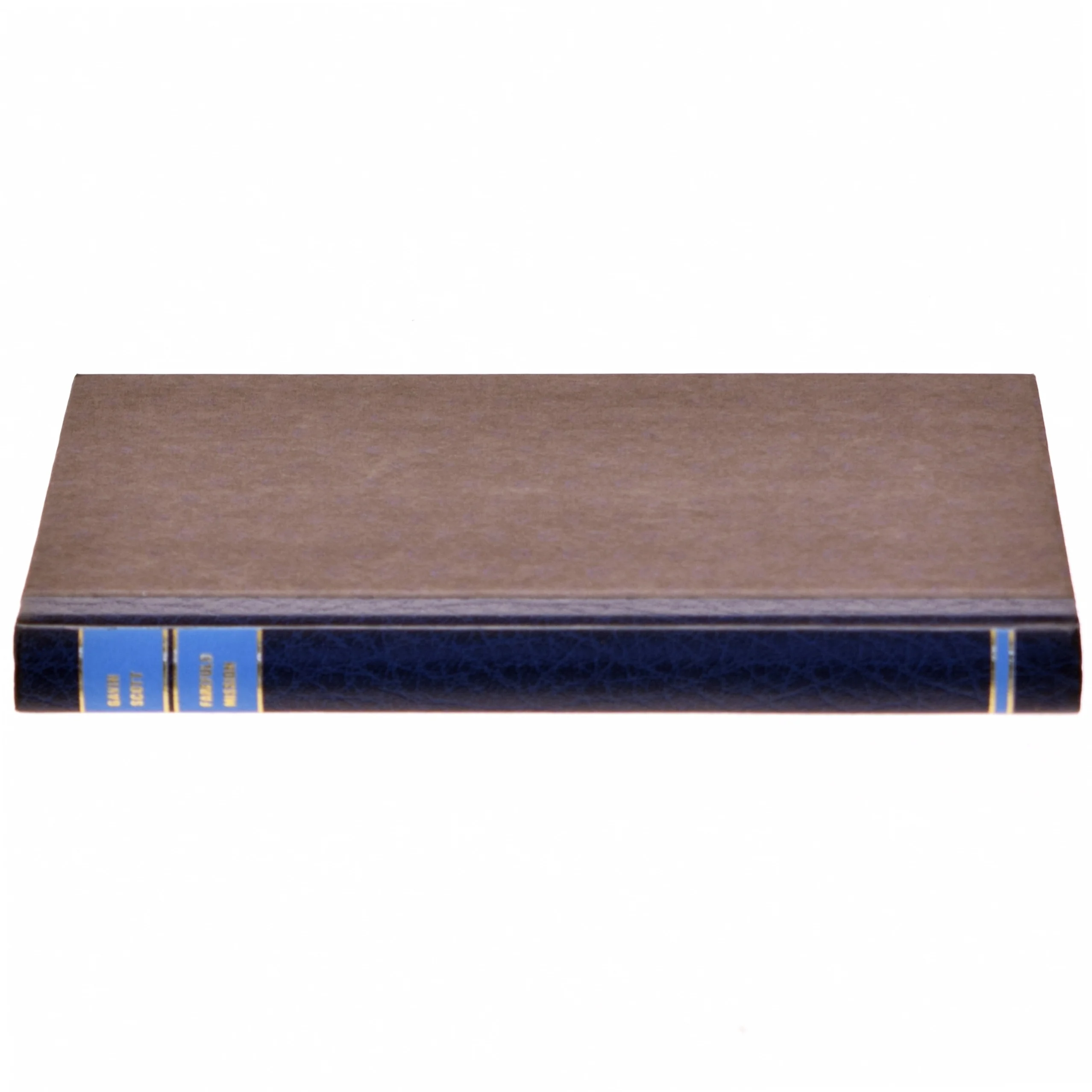 Gammel bog i hård indbinding