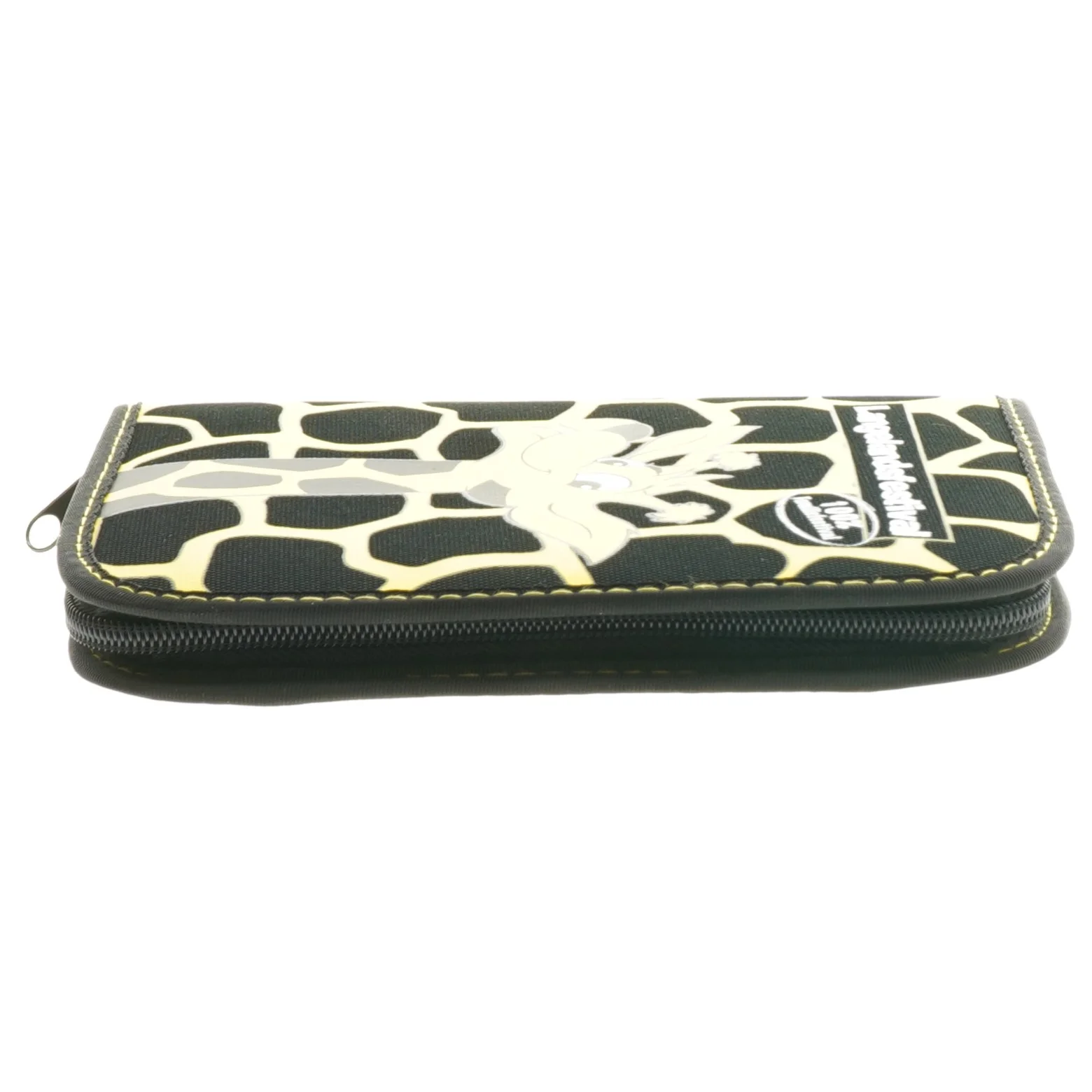 Gul giraff penalhus fra Langelandsfestival (str. 19x13x2,5 cm)