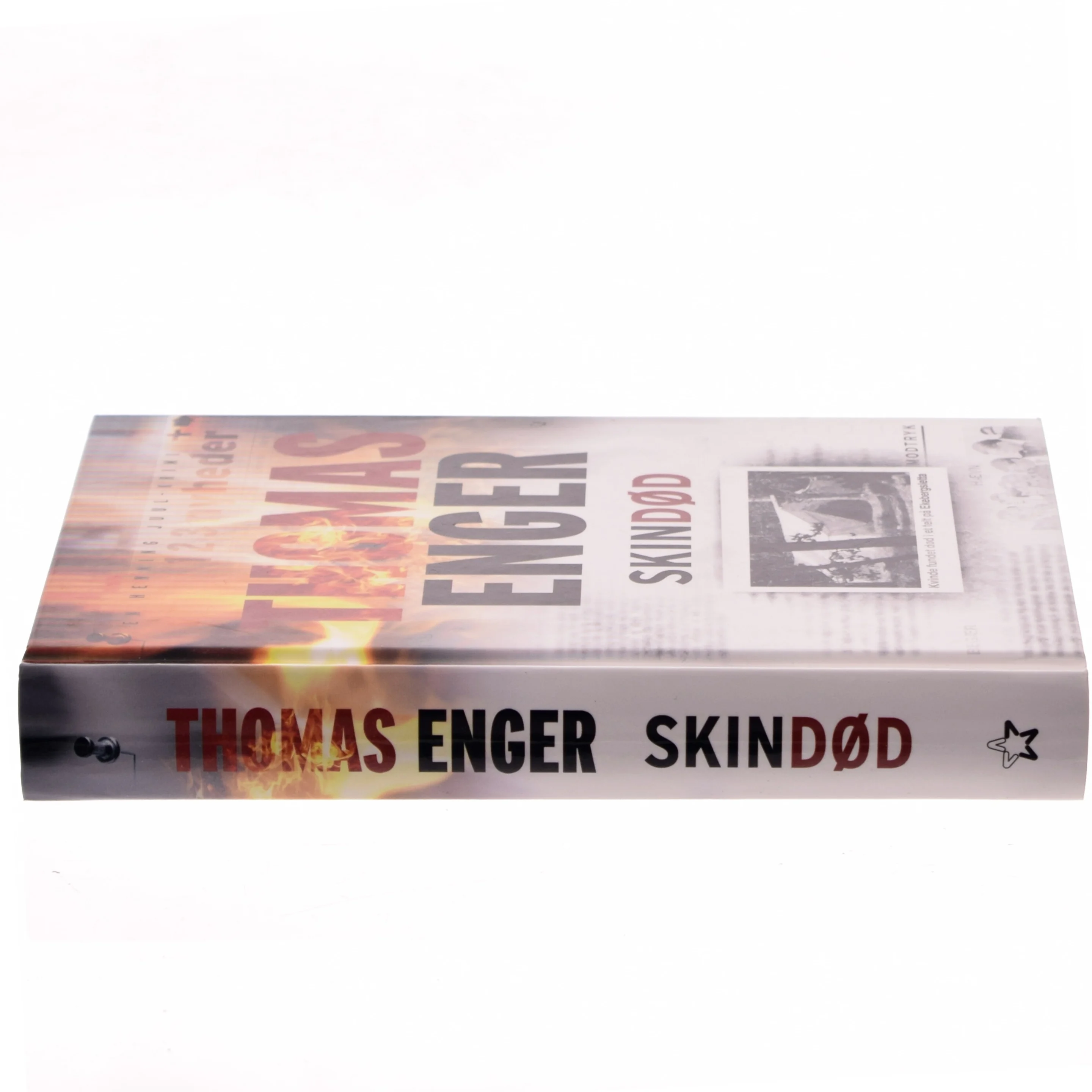 Skindød af Thomas Enger (Bog)