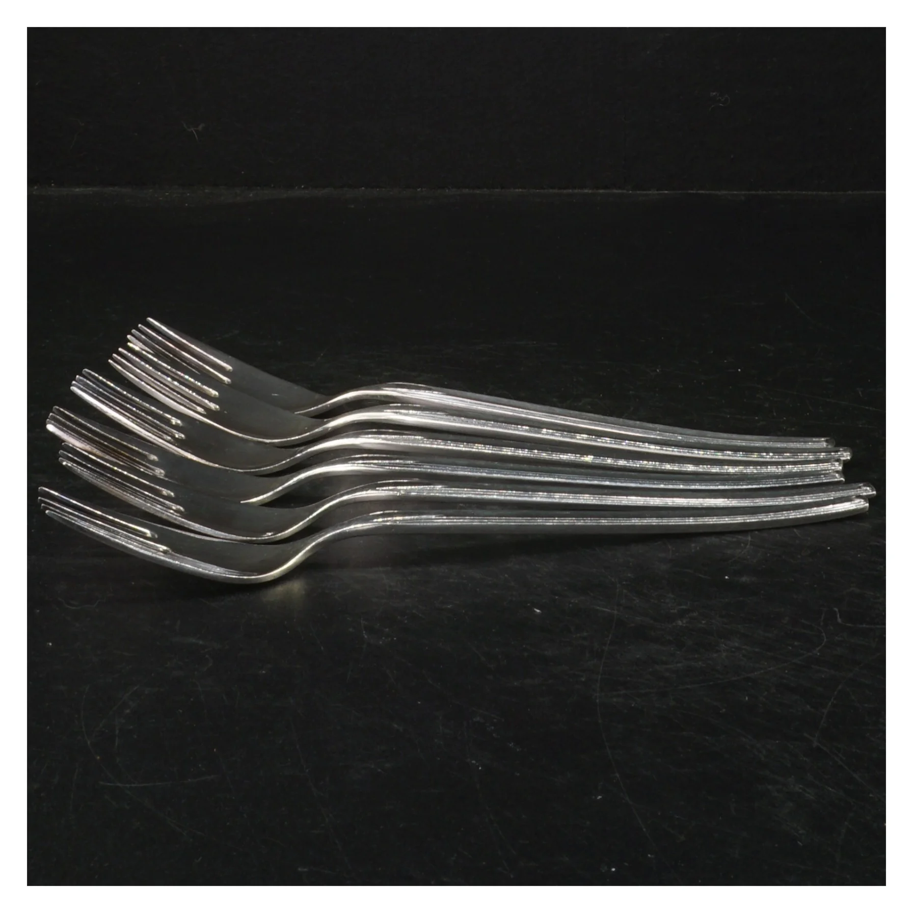 Sølvfarvede gafler fra Scf (str. 6 styk. 18 cm)