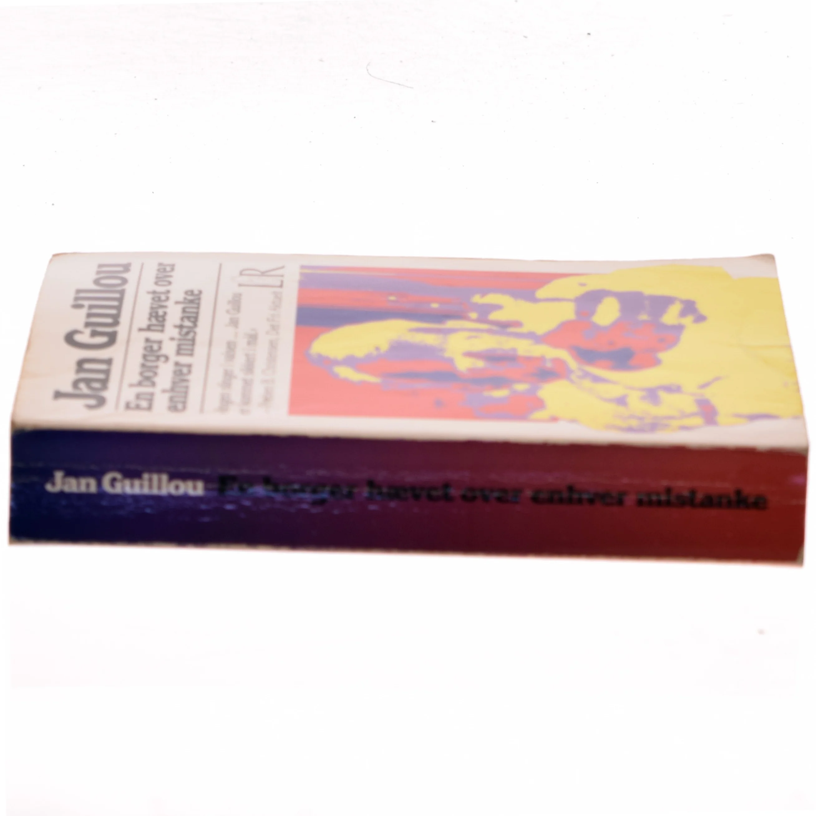 En borger hævet over enhver mistanke af Jan Guillou (Bog)