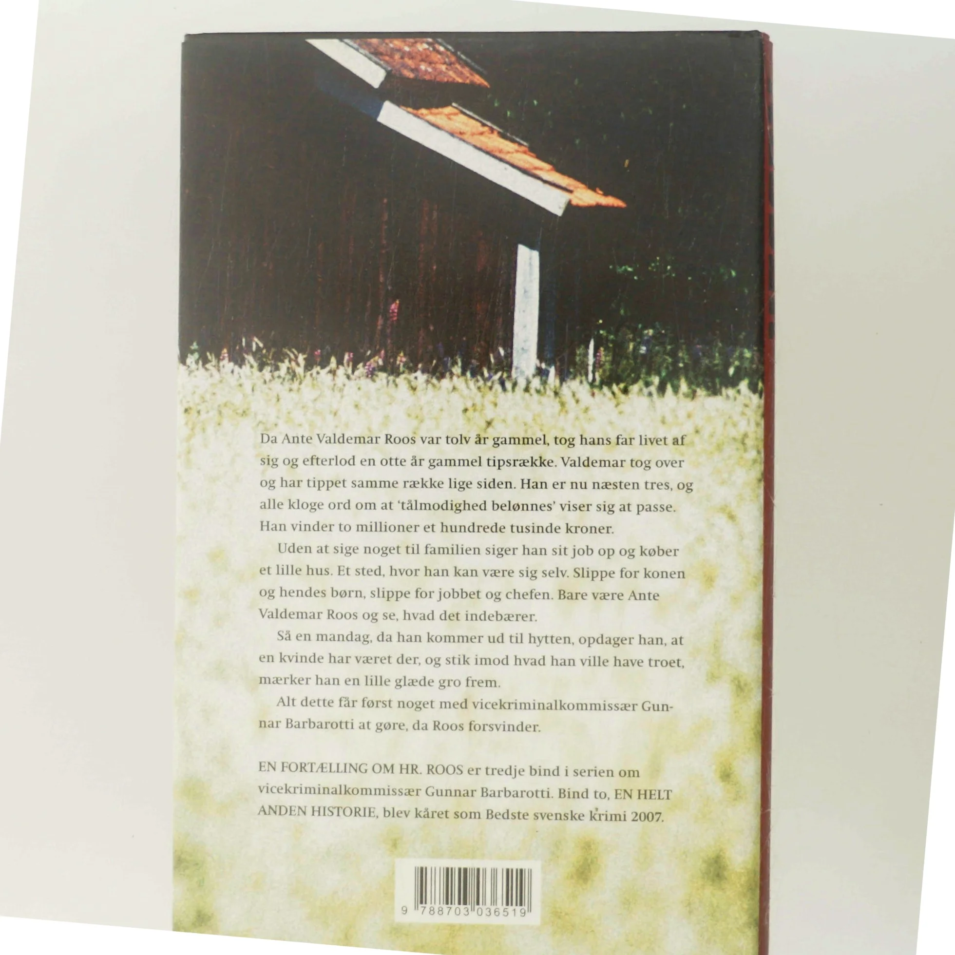 En fortælling om hr. Roos af Håkan Nesser (Bog)