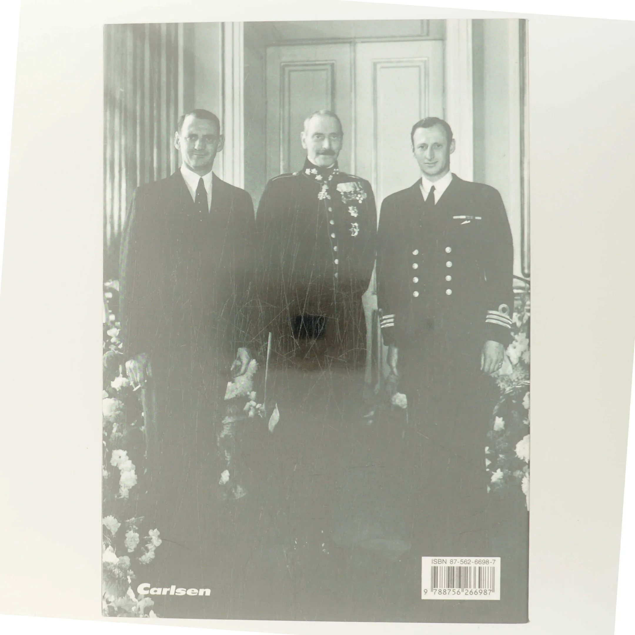 Tre regenter : det danske kongehus efter befrielsen af Peter Thygesen (f. 1954) (Bog)