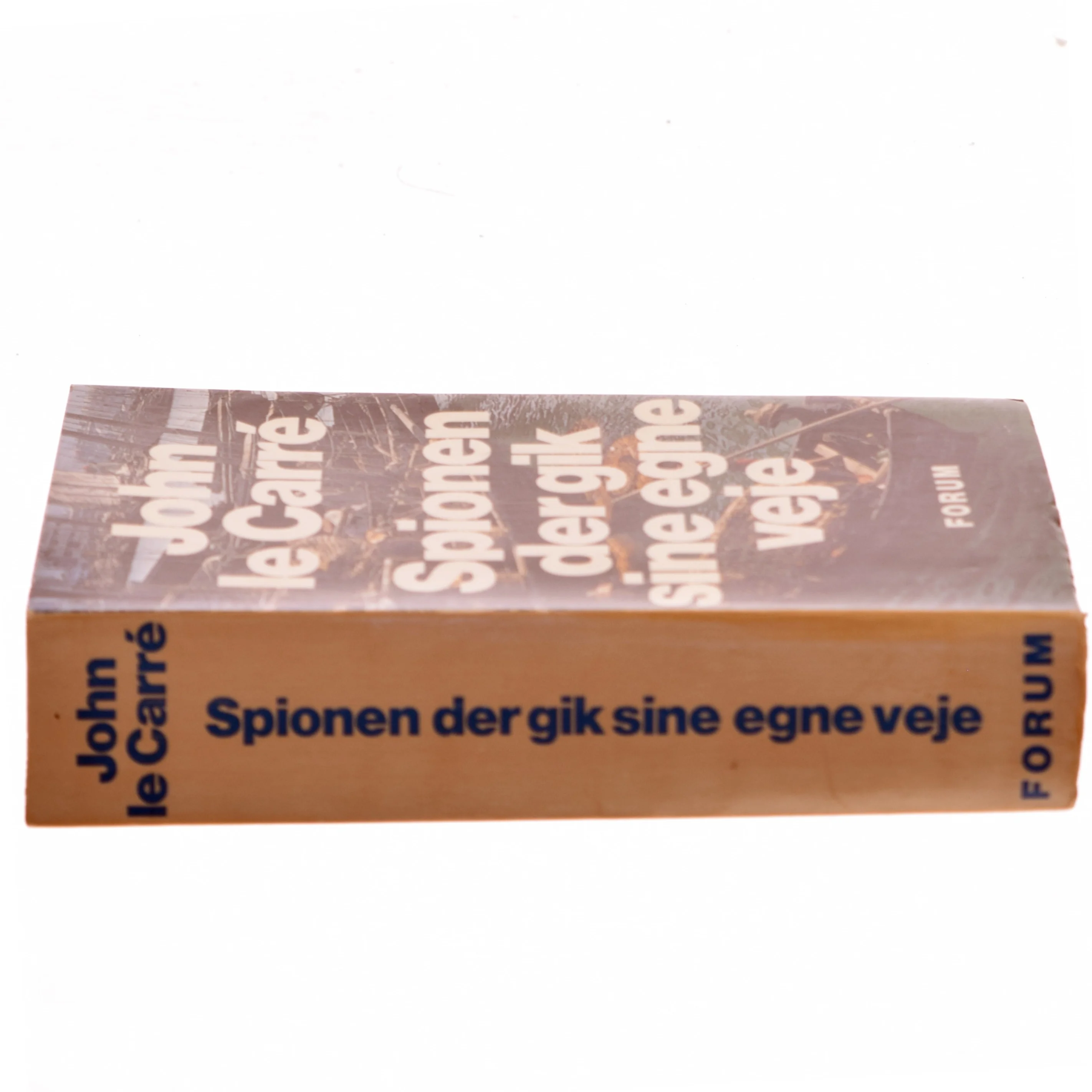 Spionen der gik sine egne veje af John le Carré (Bog)