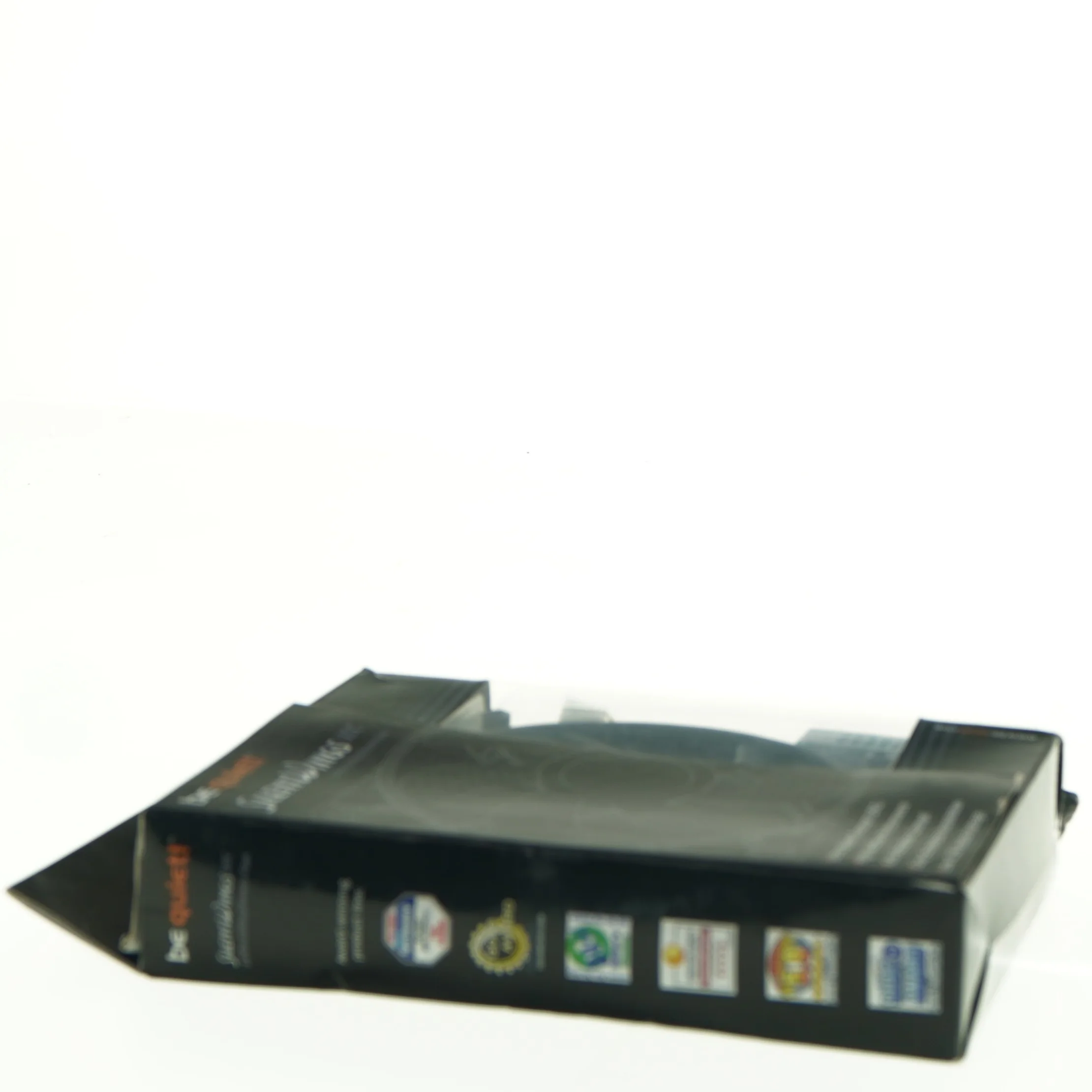 Støjdæmpet pc-køler og hastighedskontroller