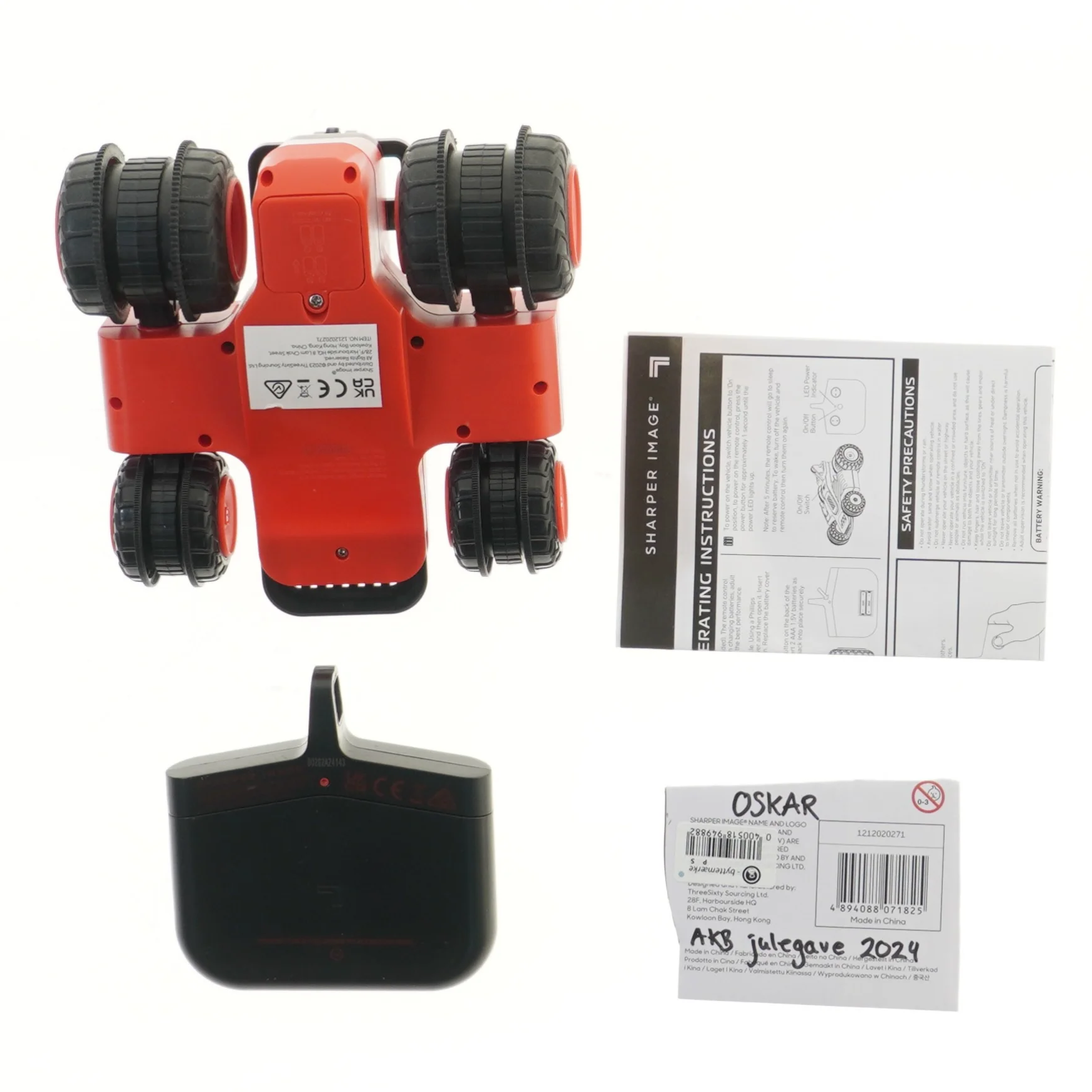 Fjernstyret bil med fjernbetjening - Sharper Image