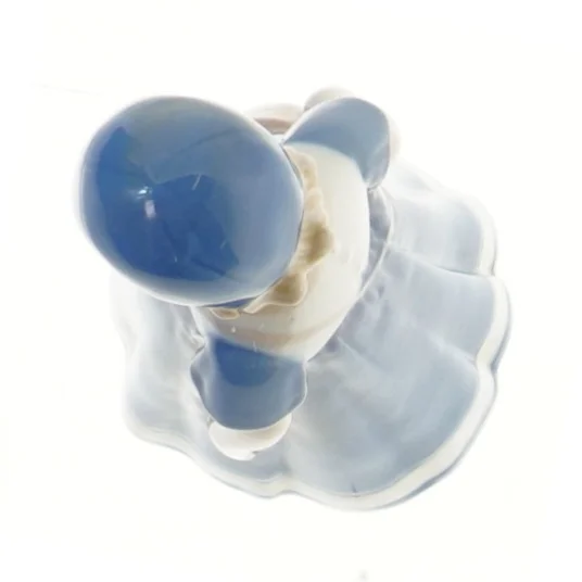 Porcelænsfigur af pige fra B&G (str. 17 cm)